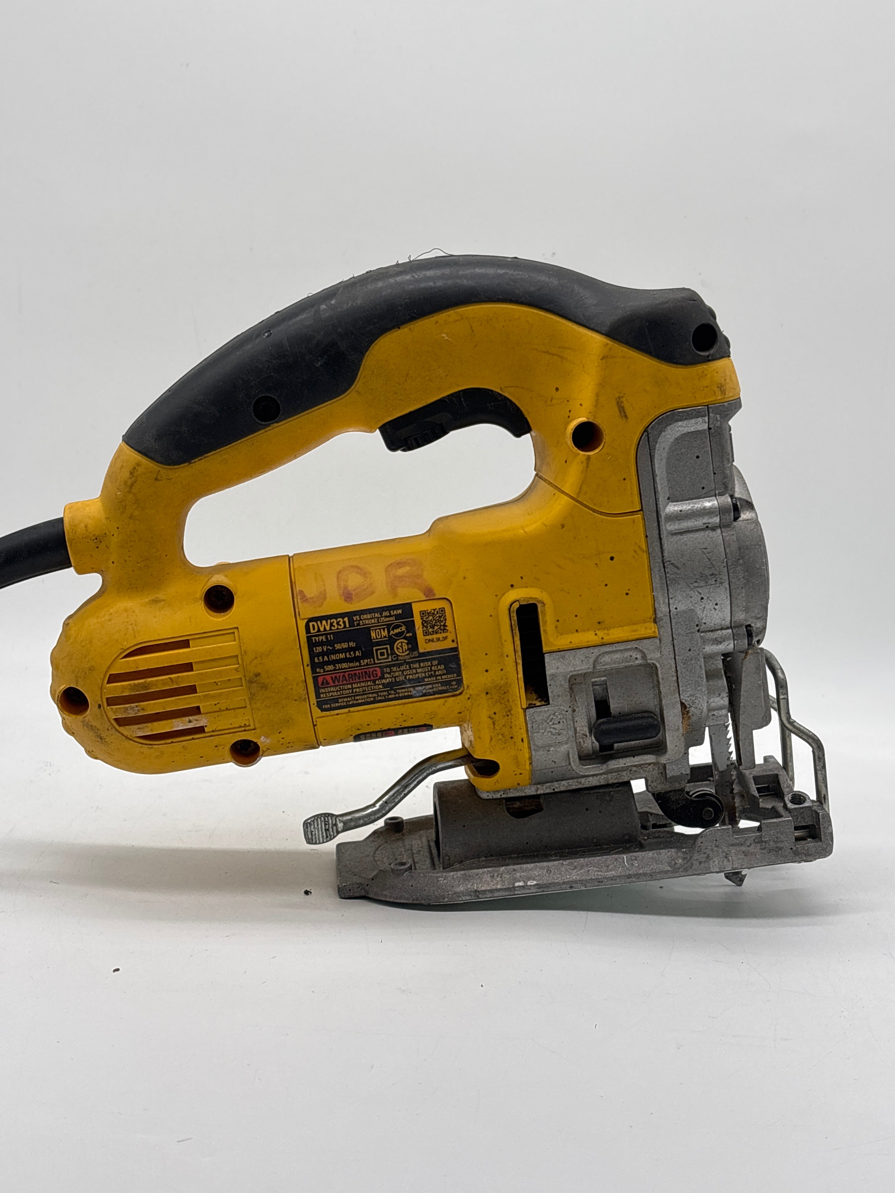 DeWalt DW331 Corded Jigsaw Used