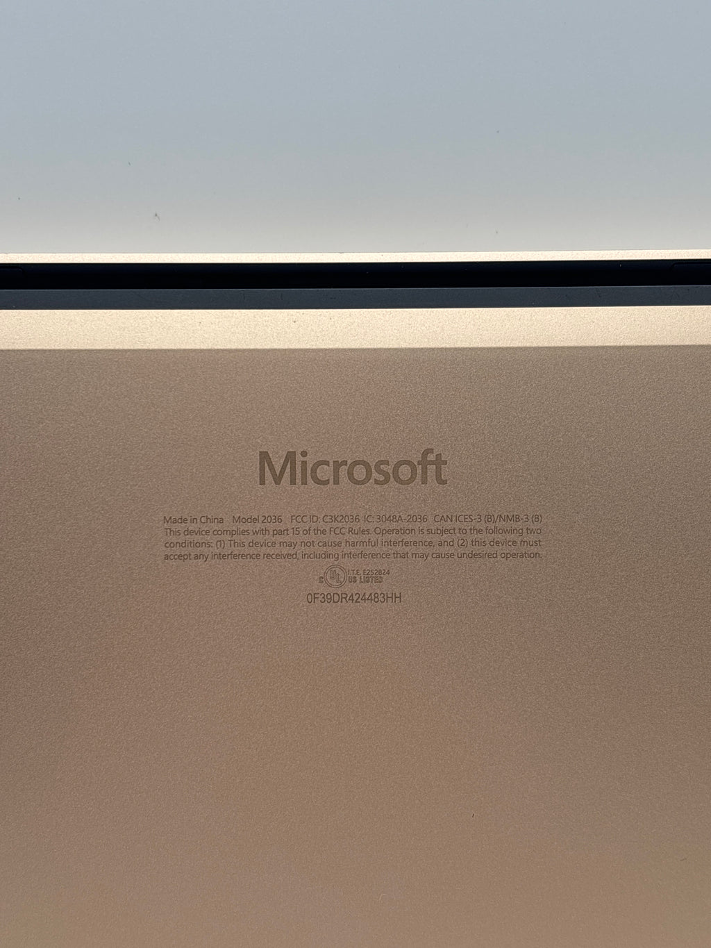 Microsoft Surface Laptop 7 2036 Snapdragon X 16GB RAM 1TB SSD - Used