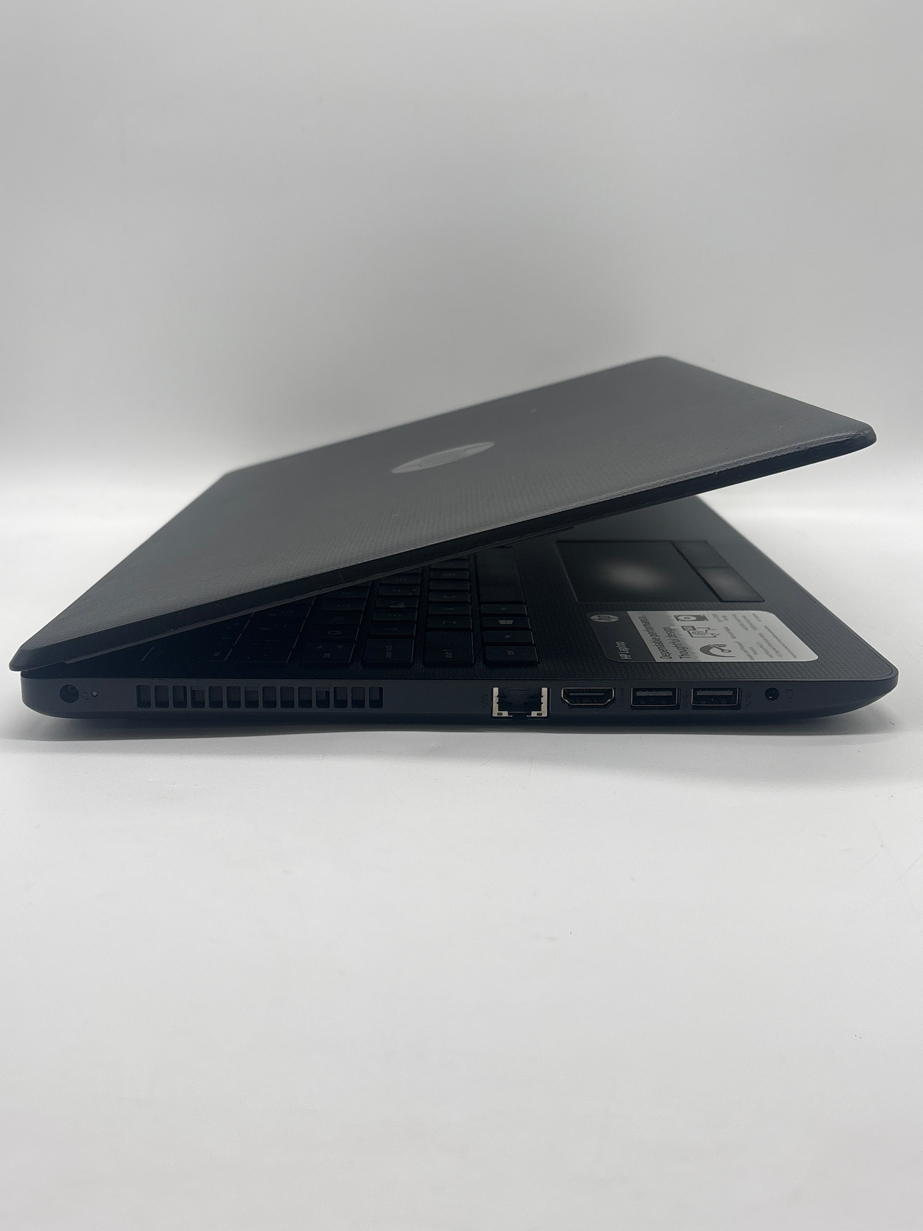 HP 15-bs020wm Pentium N3710 8GB RAM 1TB SSD