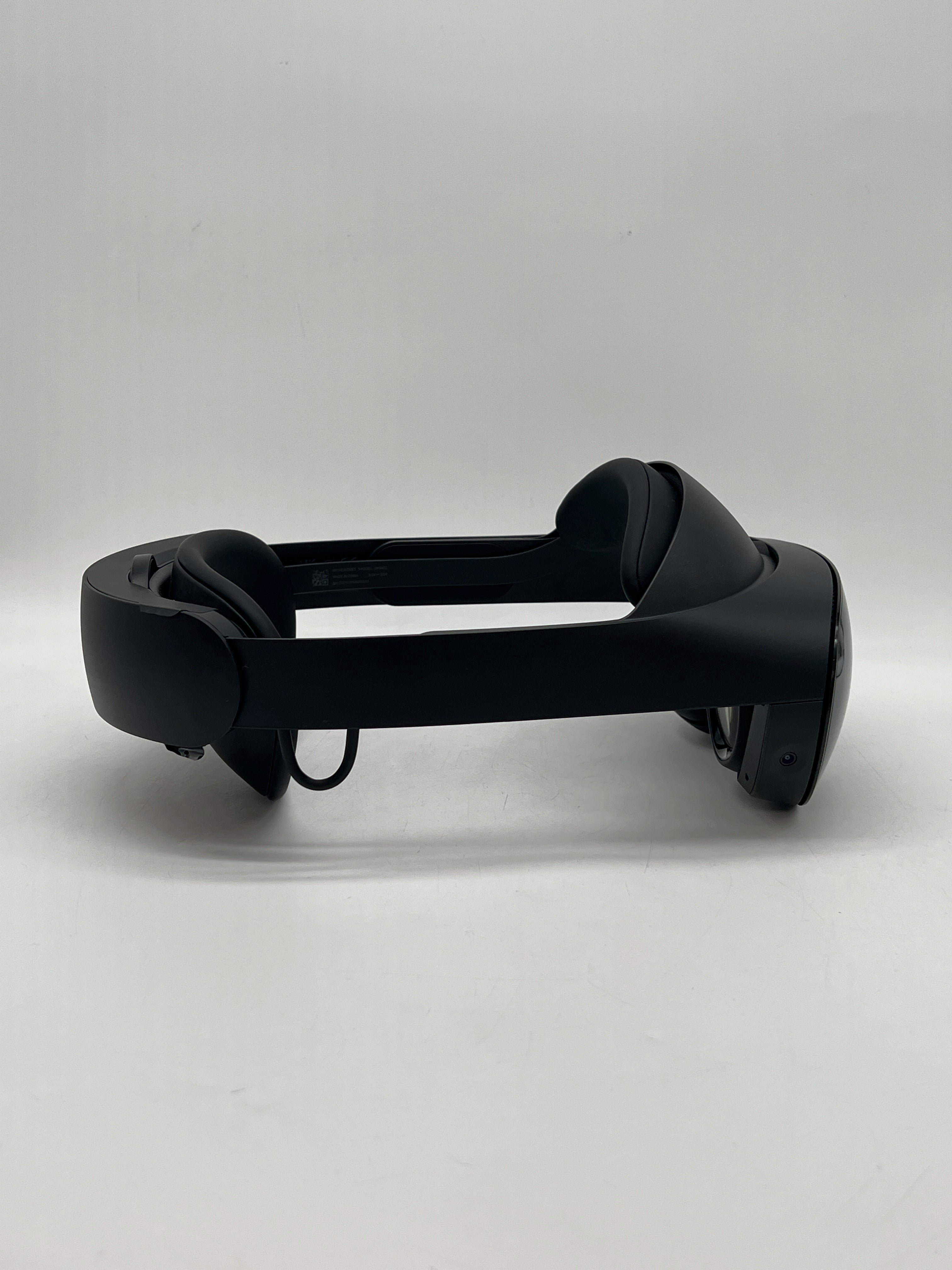 Meta Quest Pro VR Headset Black 256GB - Used With Box