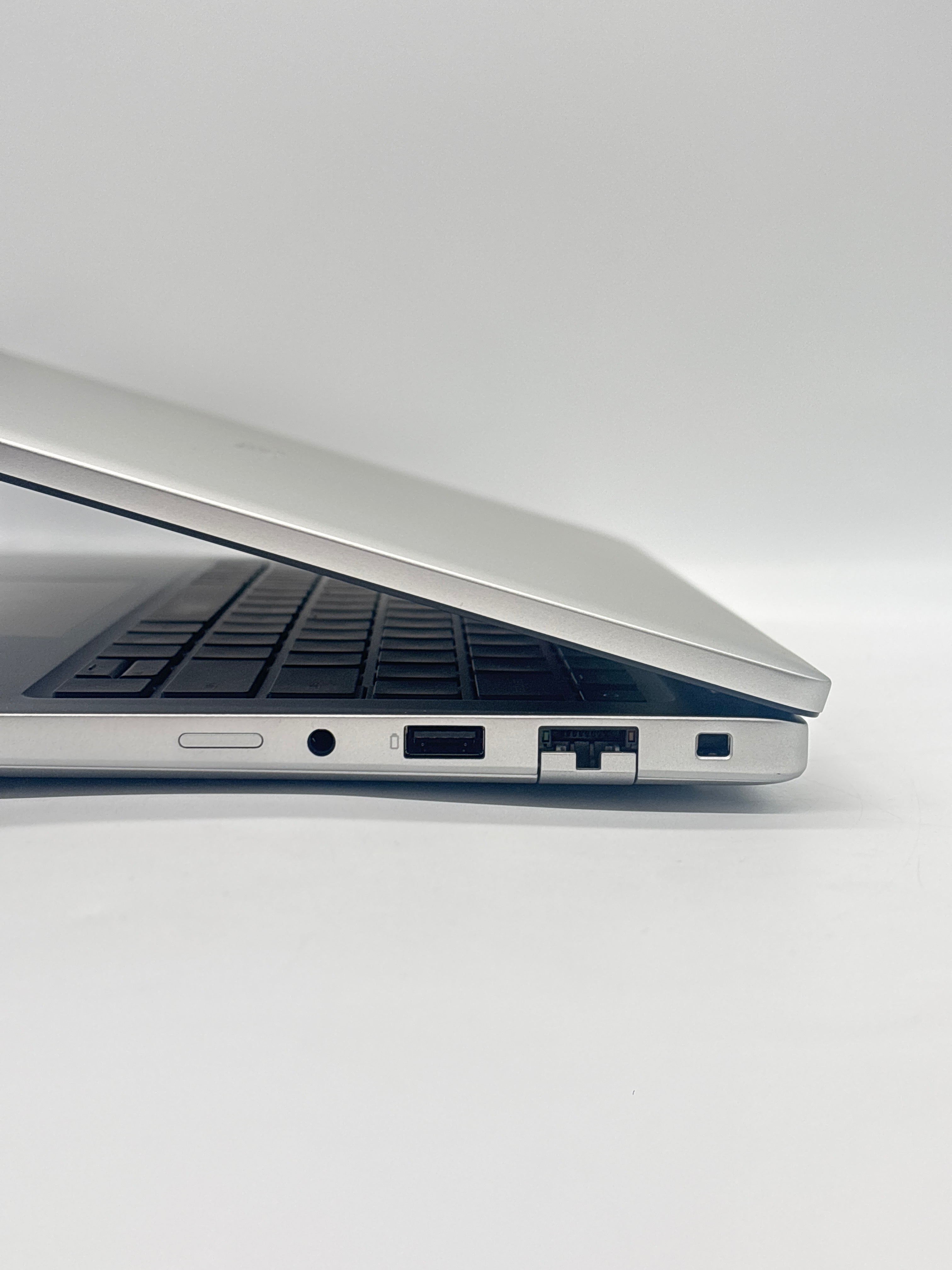 Dell Pro 14 Plus Ultra 5 235U 16GB RAM 256GB SSD