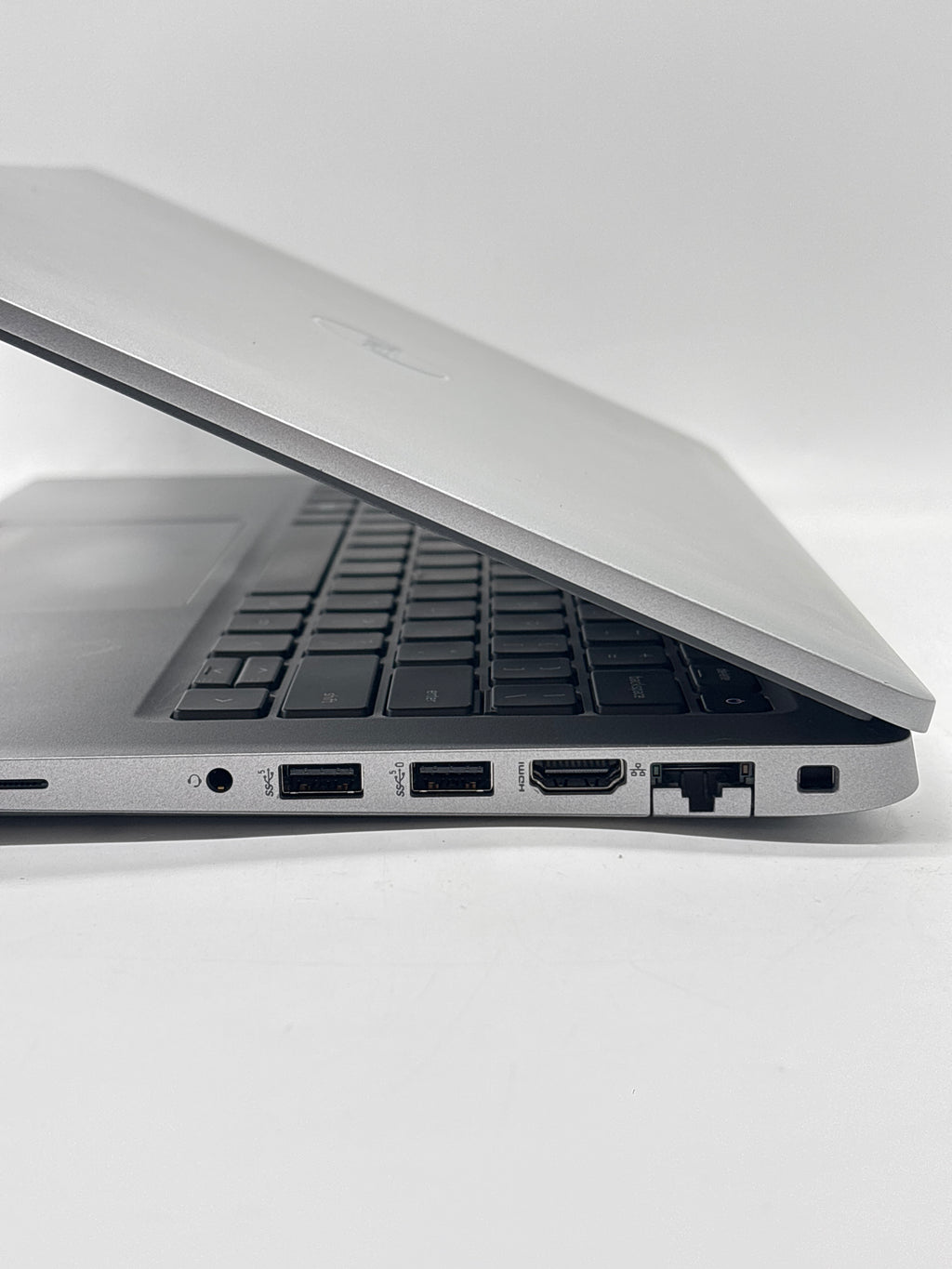 Dell Latitude 5430 14" Core i5-1235U 16GB RAM 256GB SSD Gray - Used
