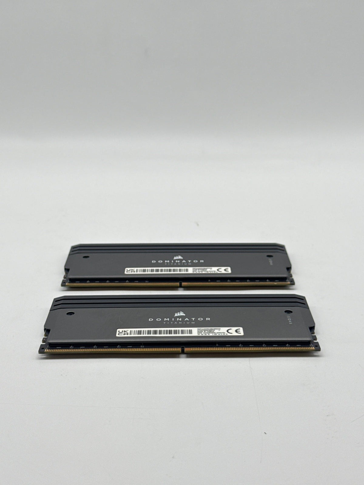 Corsair Dominator Titanium RGB 64GB 2x32GB DDR5 6000MHz CL30 RAM - Used