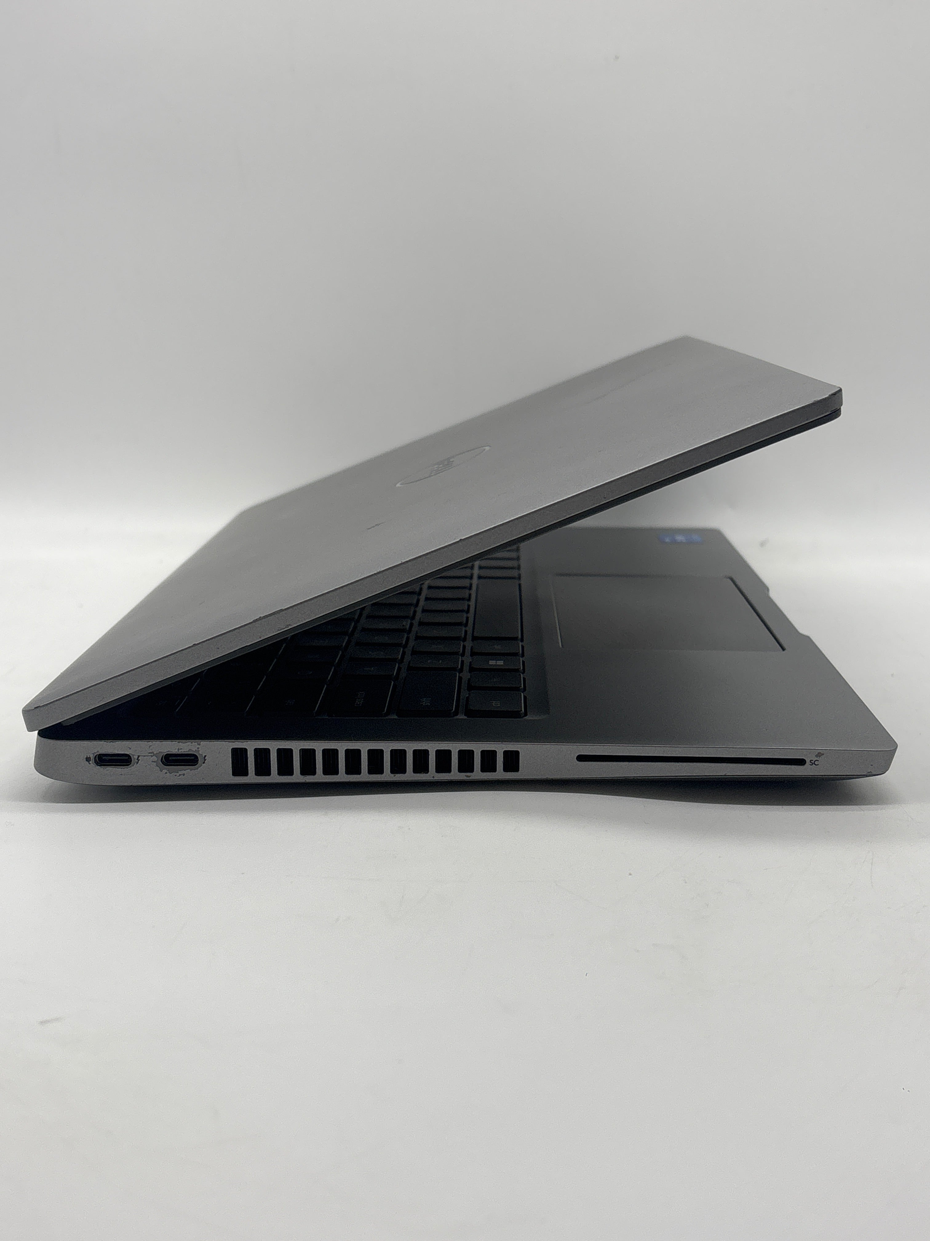 Dell Latitude 5430 14" Core i5-1235U 16GB RAM 256GB SSD Gray