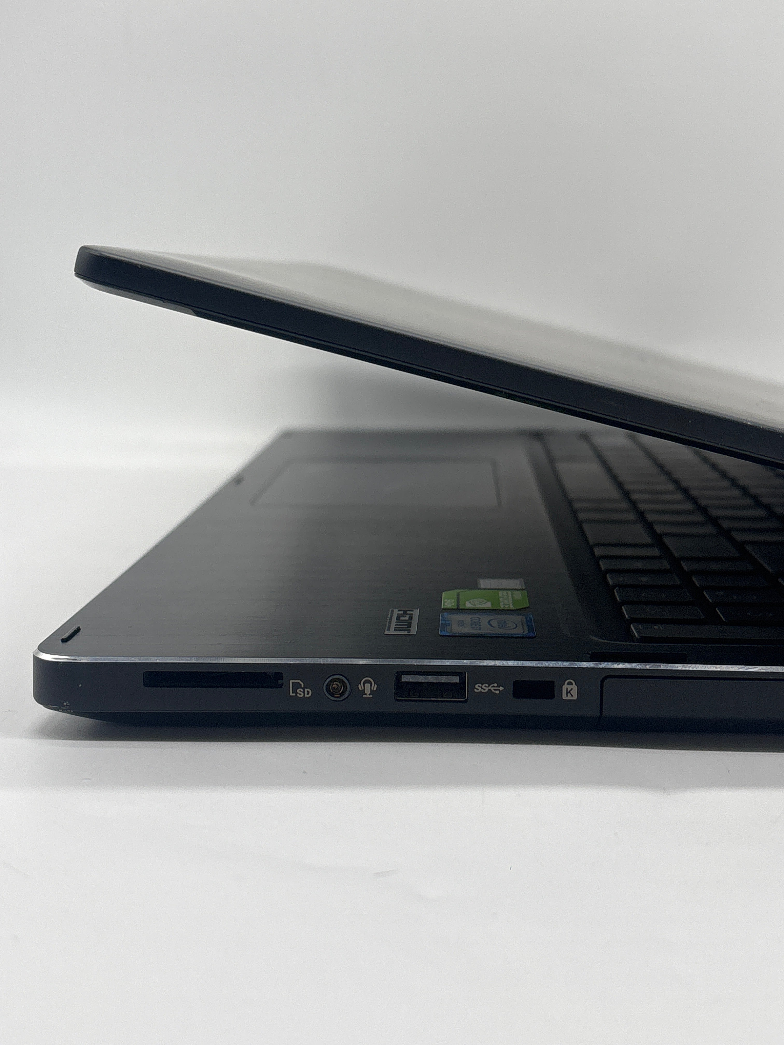 Asus Q552U 15.6" Intel Core i7-6500U 12GB RAM 1TB HDD - For Parts (Read DESC)