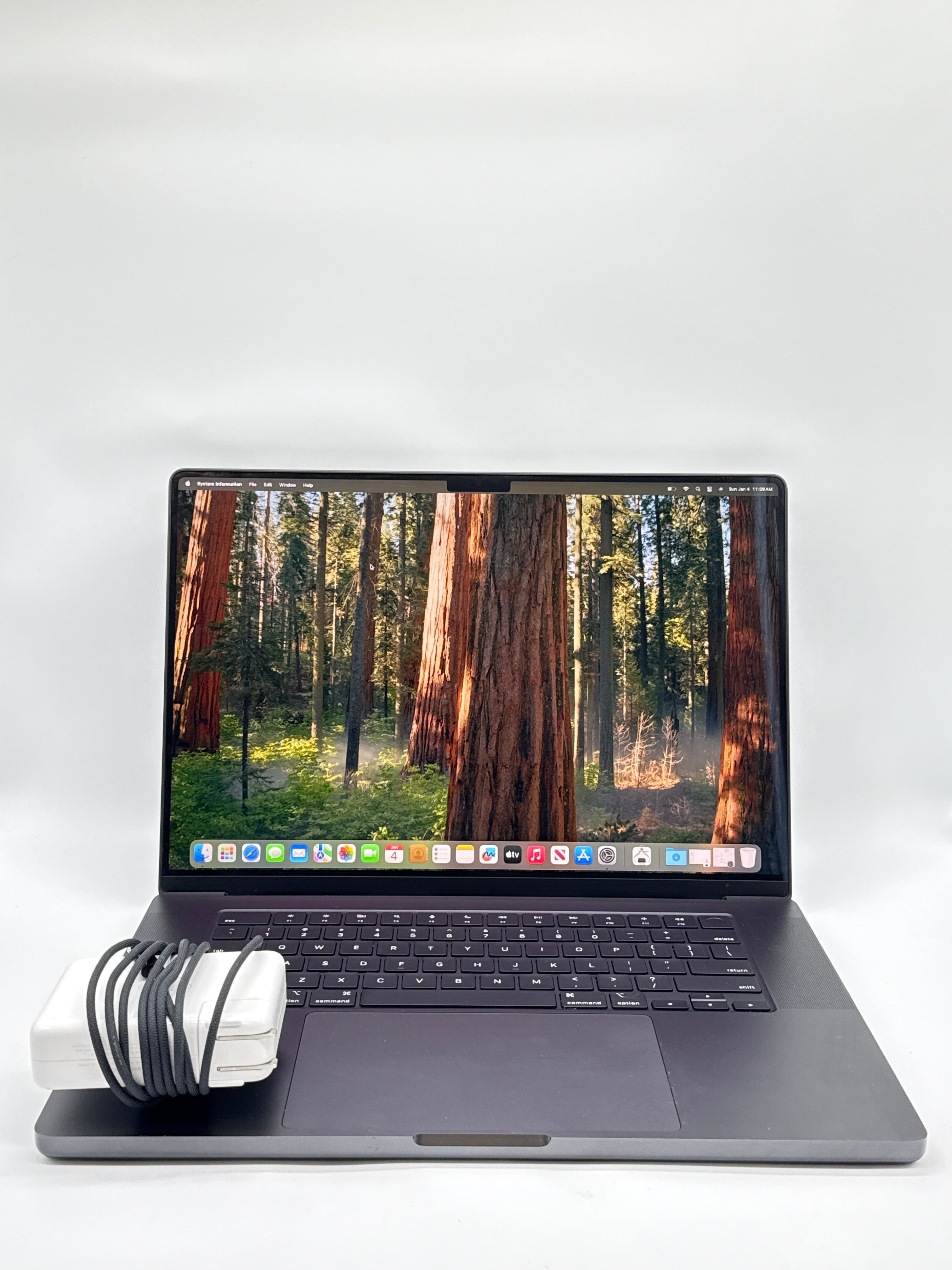 Apple MacBook Pro 16" M4 Pro A3403 24GB RAM 512GB SSD (36 Cycle Count)