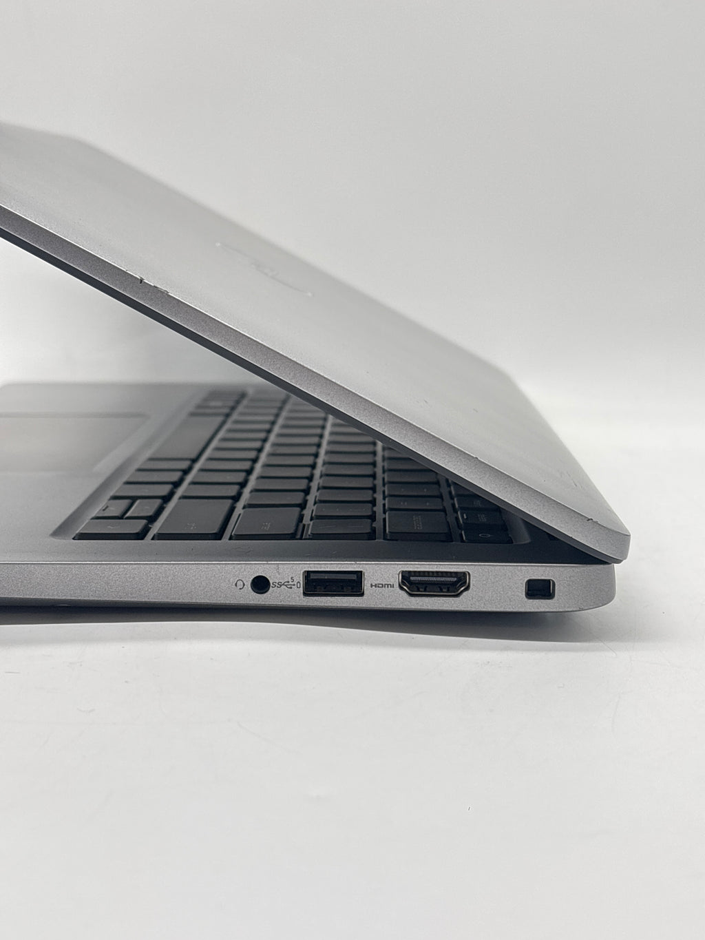 Dell Latitude 5440 14" i5-1335U 16GB RAM 256GB SSD Gray - For Parts