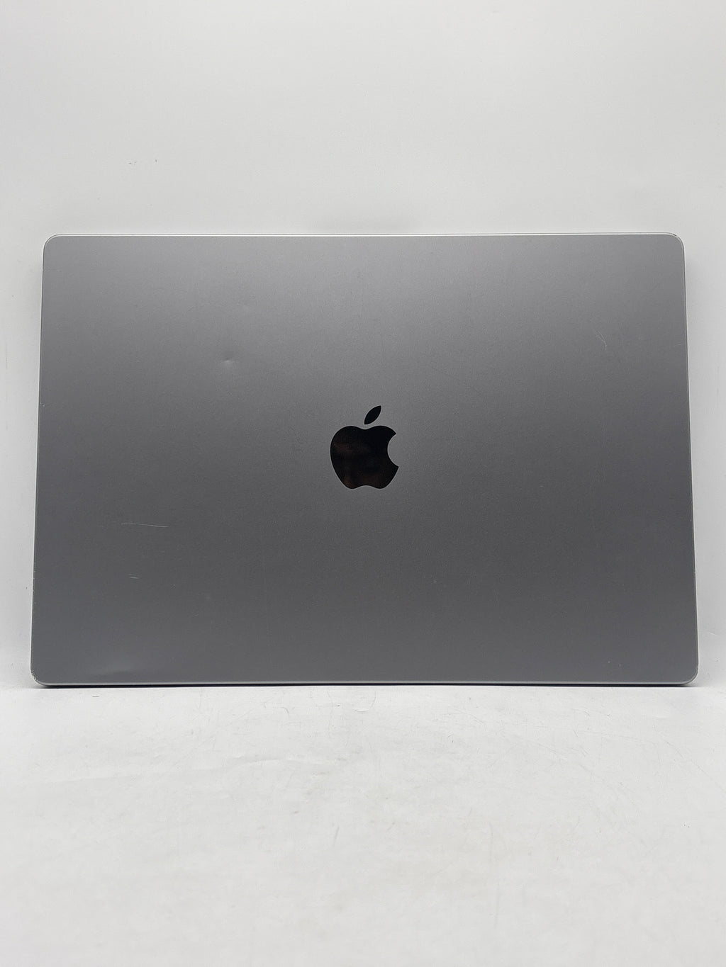 Apple MacBook Pro 16" A2485 M1 Pro 16GB RAM 512GB SSD Space Gray - For Parts