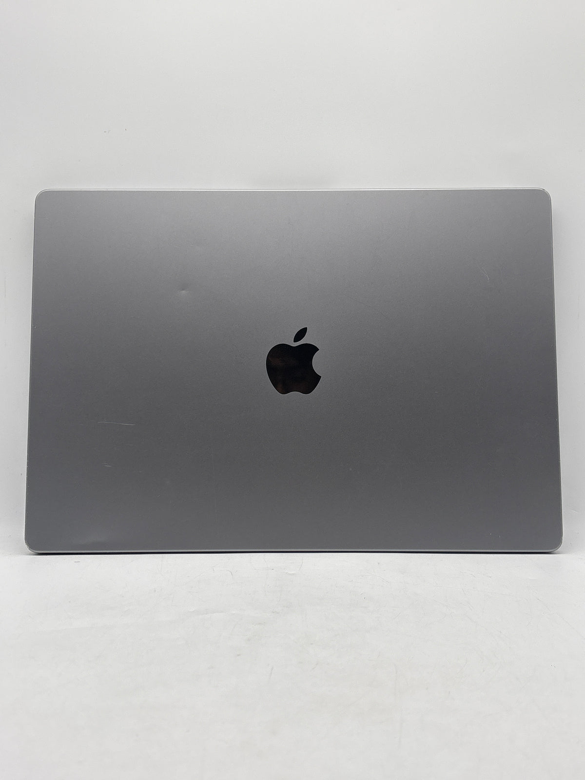 Apple MacBook Pro 16" A2485 M1 Pro 16GB RAM 512GB SSD Space Gray - For Parts