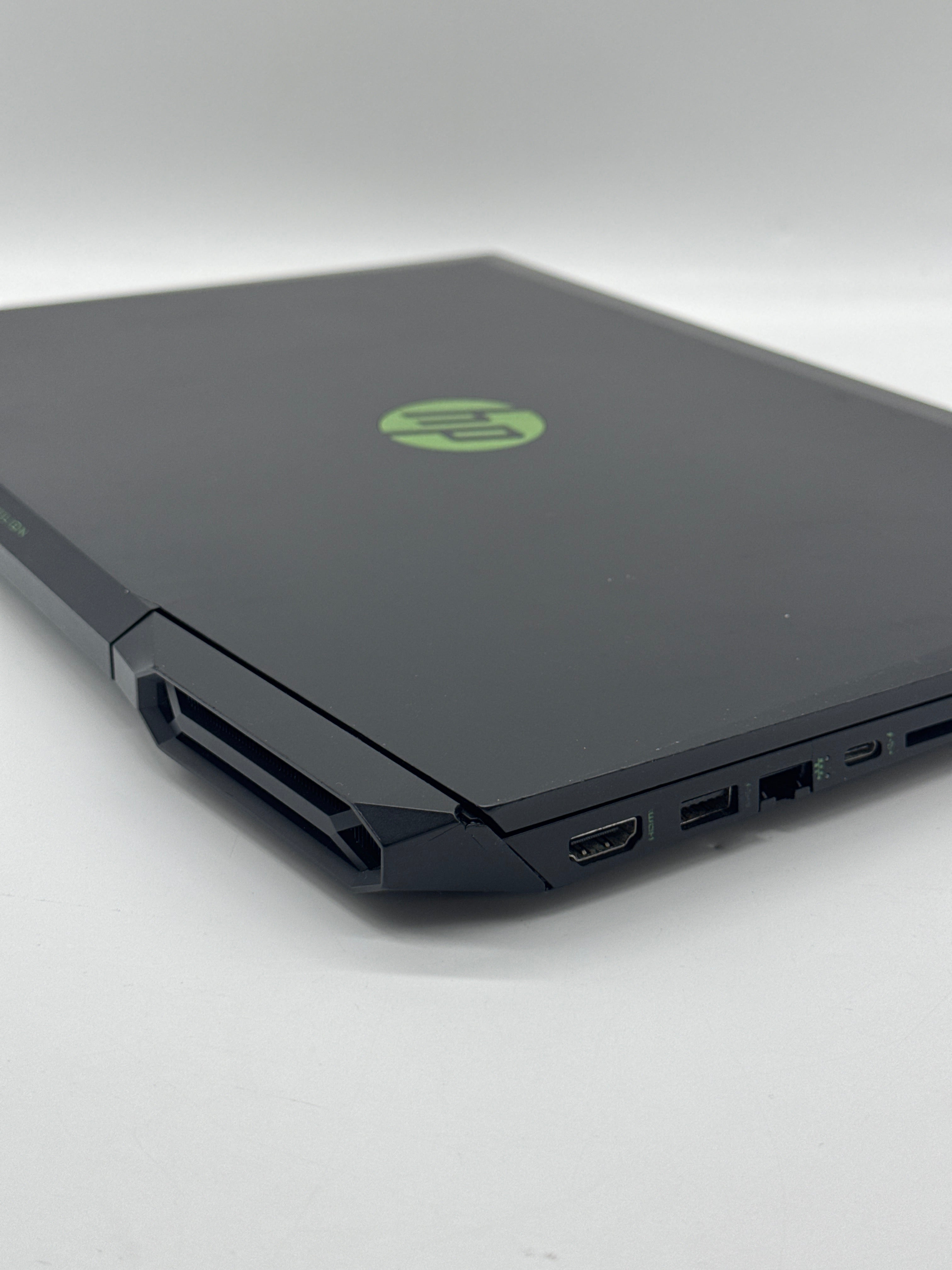 HP Pavilion 15-dk0068wm i5-9300H 8GB RAM 256GB SSD GTX 1050 - For Parts (Read DESC)