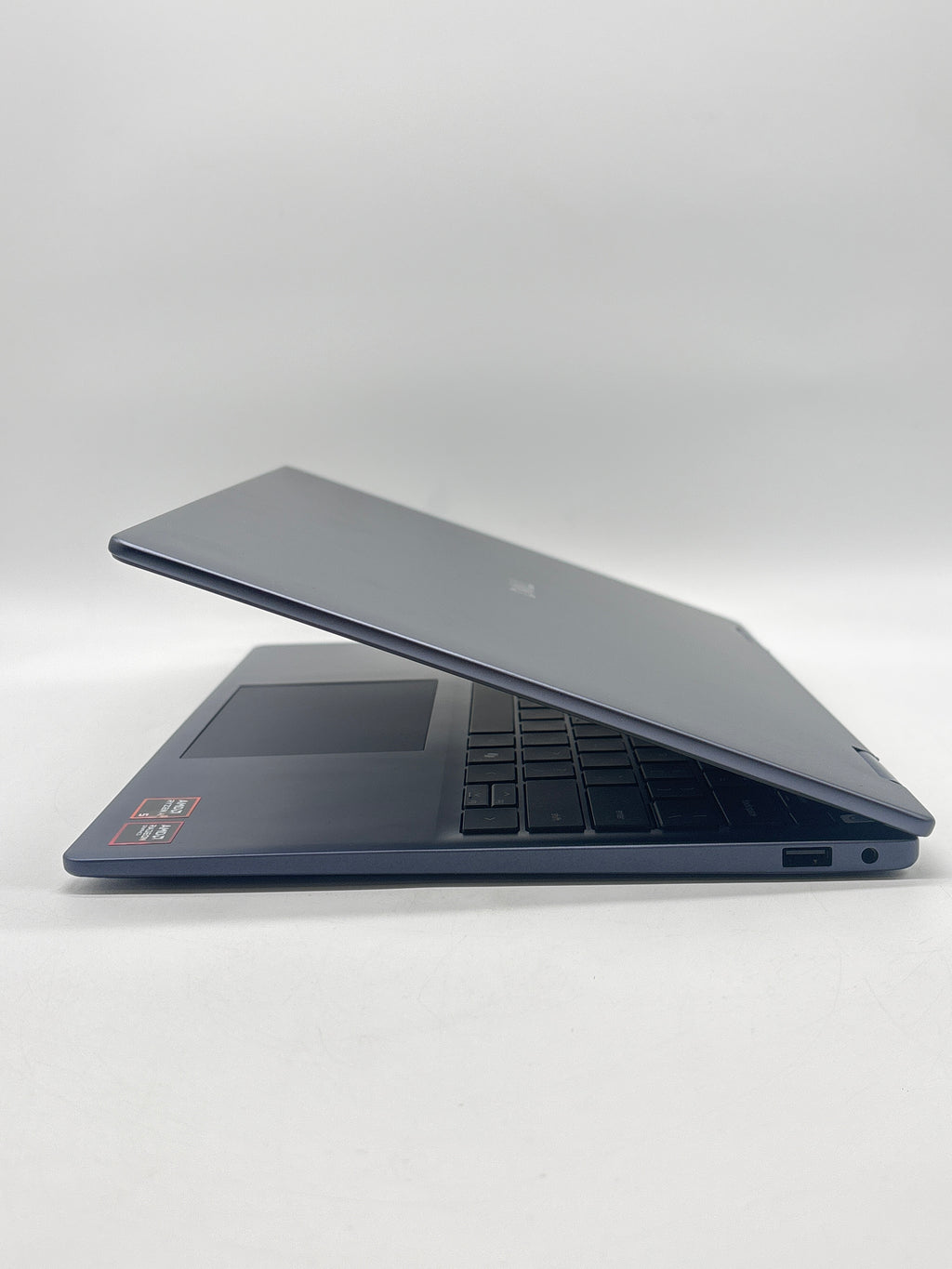Dell 14 Plus 2 in 1 Laptop Ryzen AI 5 340 16GB RAM 512GB SSD - New Open Box