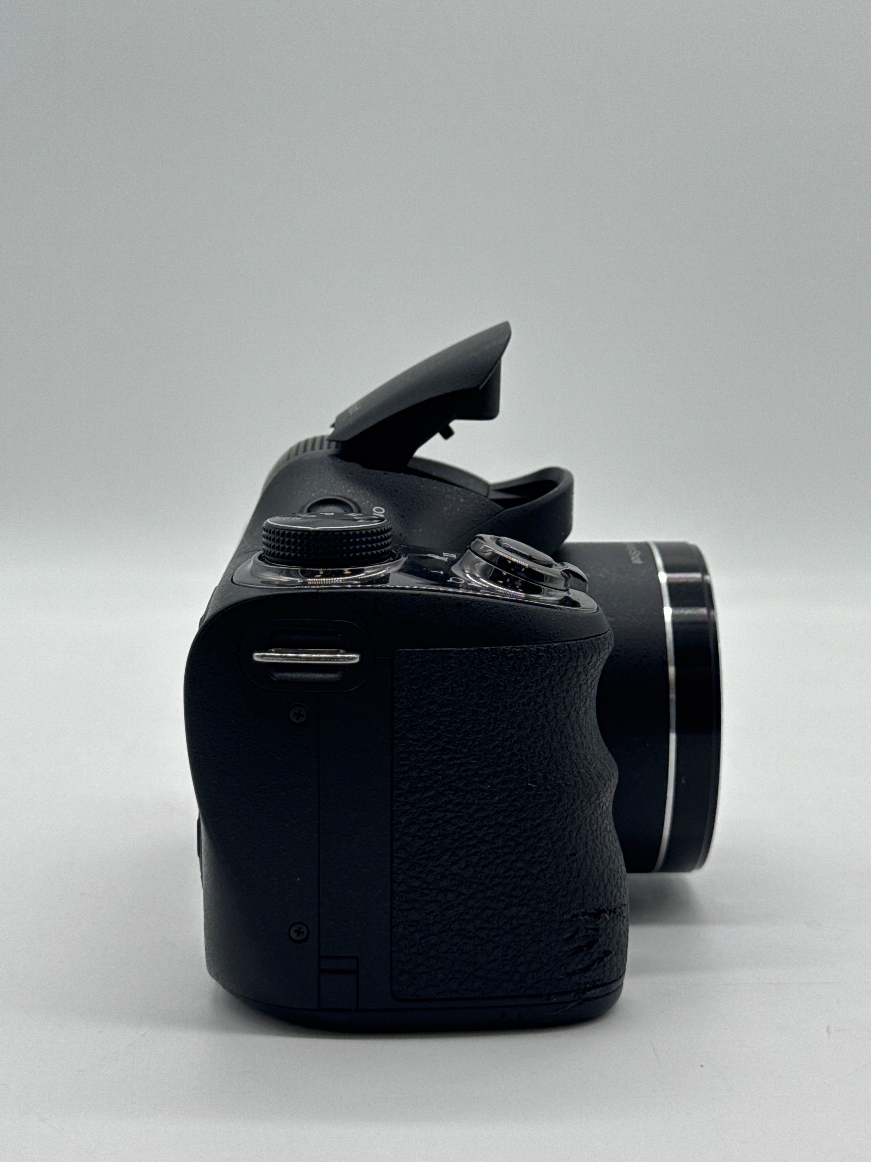 Sony Cyber-shot DSC-H300 20.1 MP 35x Optical Zoom - Used