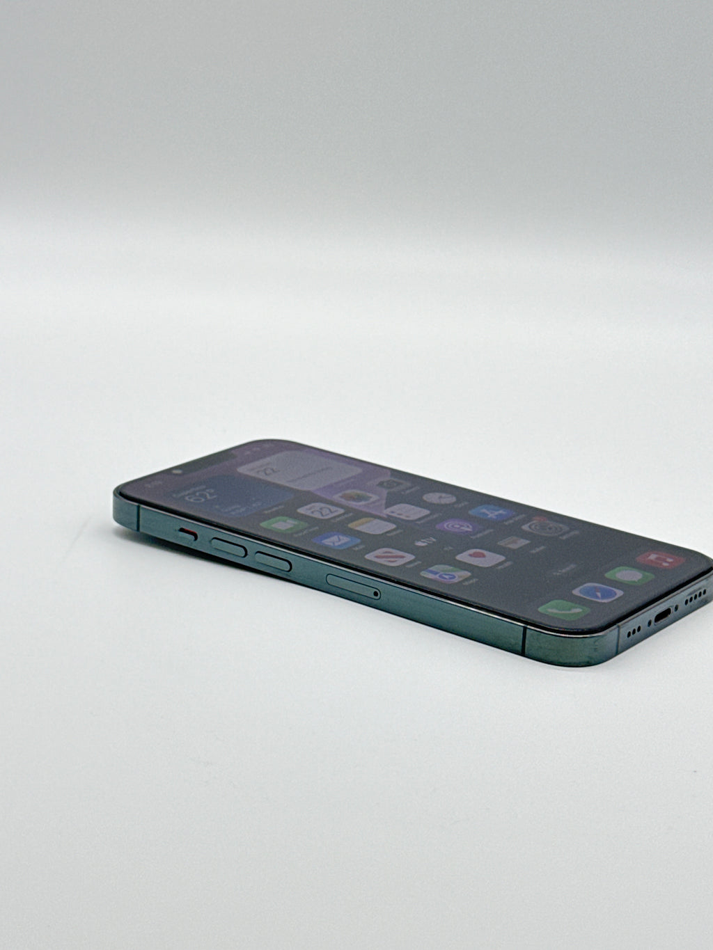 Apple iPhone 13 Pro 128GB Alpine Green Unlocked
