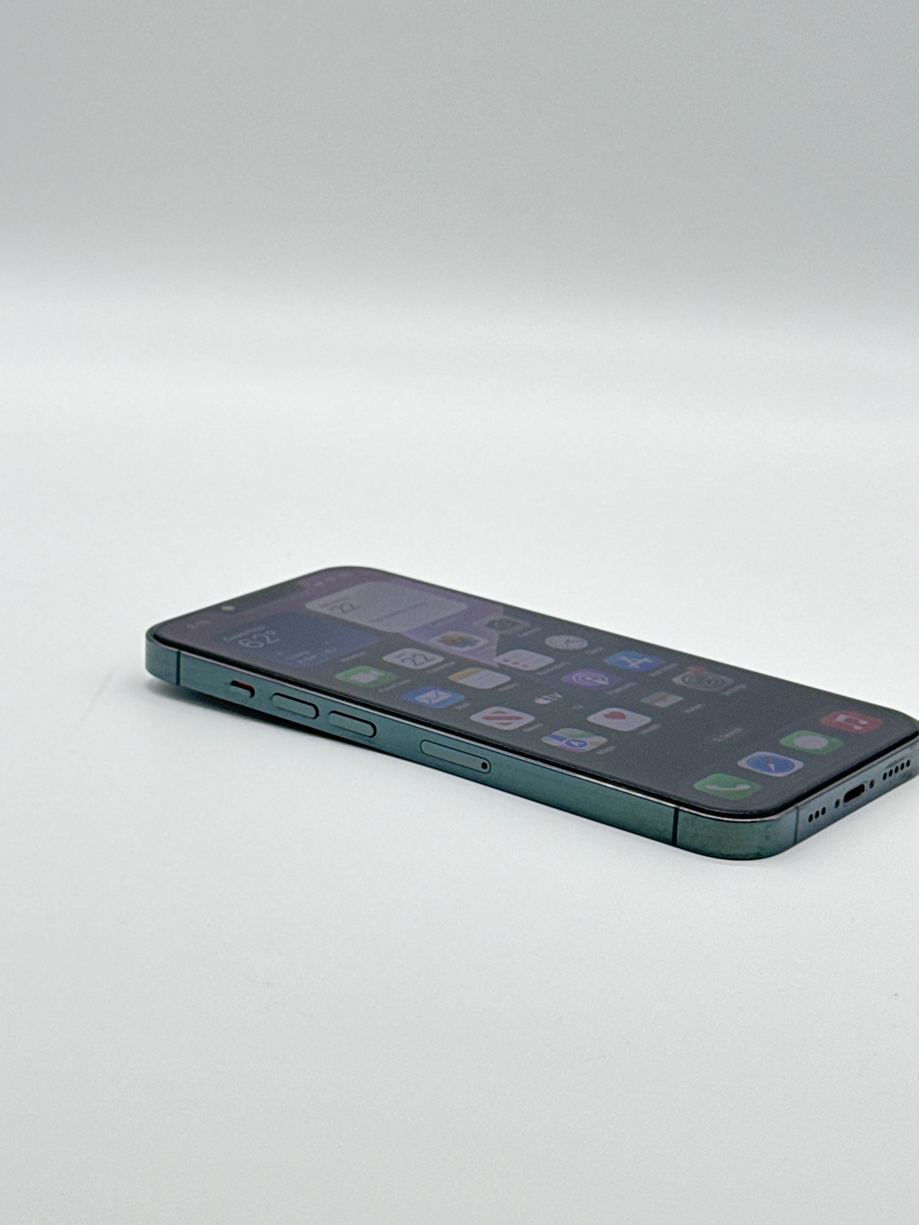 Apple iPhone 13 Pro 128GB Alpine Green Unlocked