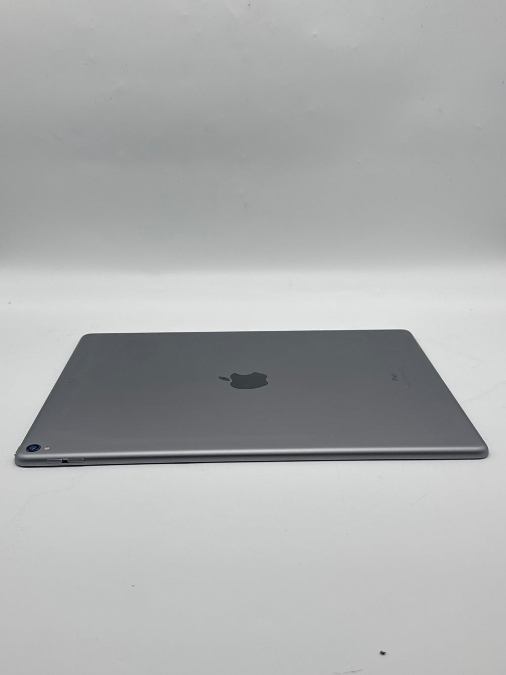 Apple iPad Pro 12.9in 2nd Gen A1670 Wi-Fi 256GB Space Gray A10X - Used