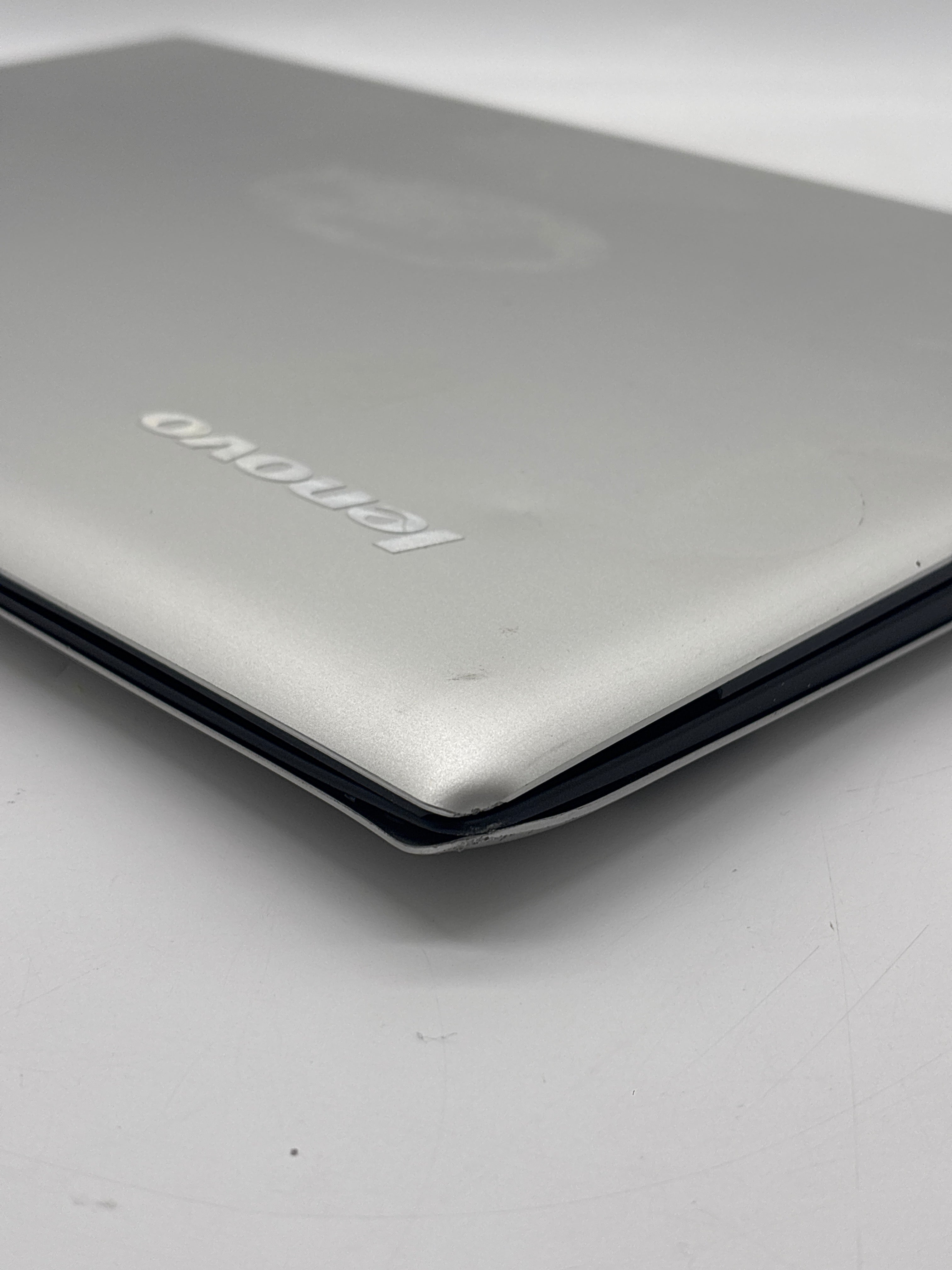Lenovo IdeaPad U530 Touch i7-4510U 8GB RAM 1TB HDD GT 730M - For Parts (Read DESC)