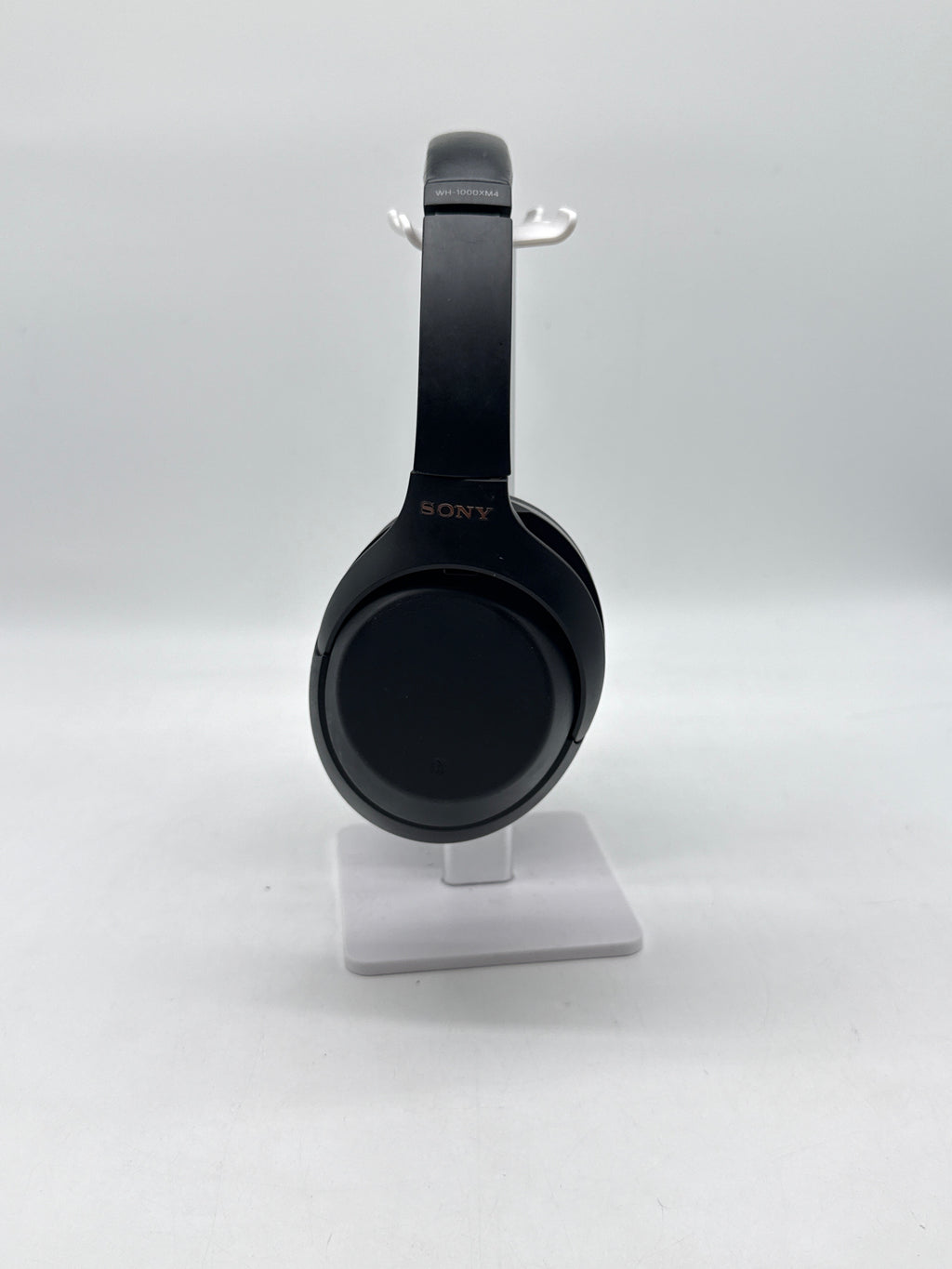 Sony WH-1000XM4 Wireless Noise-Cancelling Black Headphones - Used
