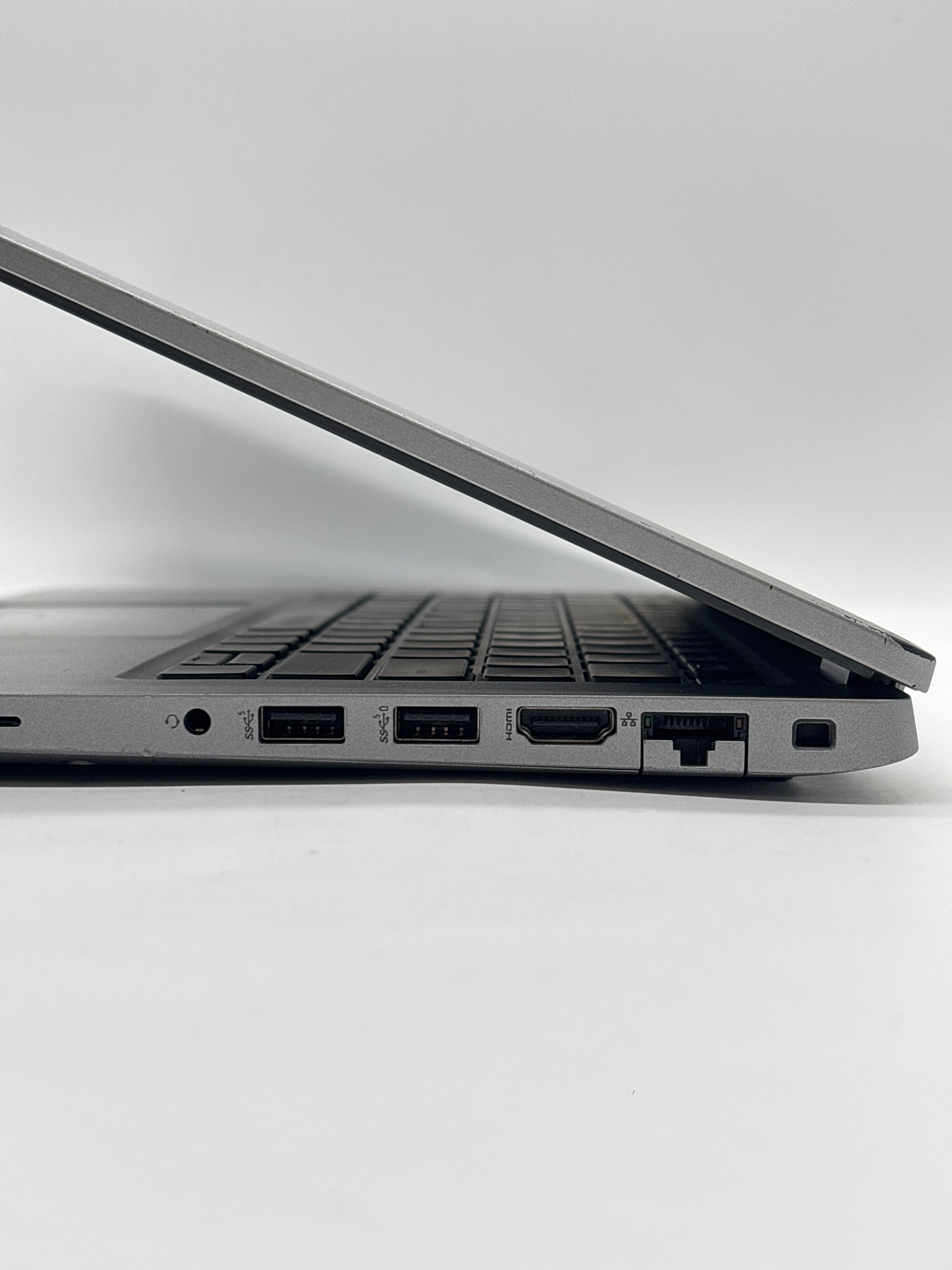 Dell Latitude 5430 i5-1235U 16GB RAM 256GB SSD - Used