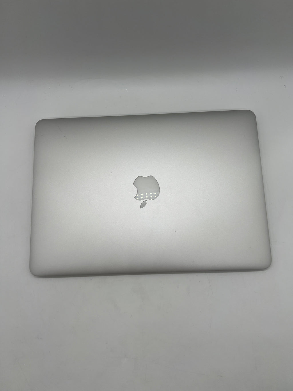 Apple MacBook Air 13" A1369 Core i5 4GB RAM 128GB SSD Silver