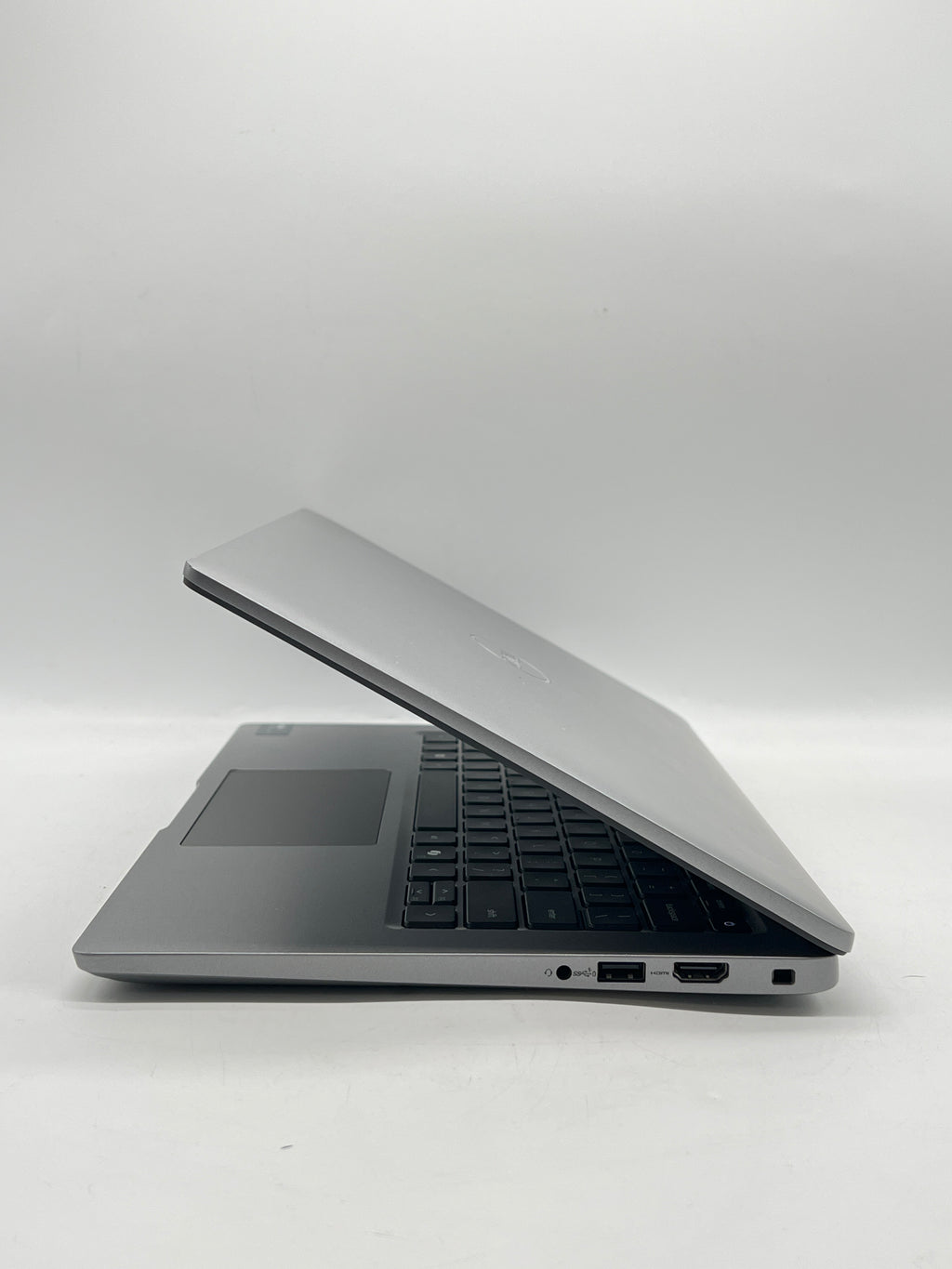 Dell Latitude 5450 13" Ultra 5 135U 16GB RAM 256GB SSD Gray - Used