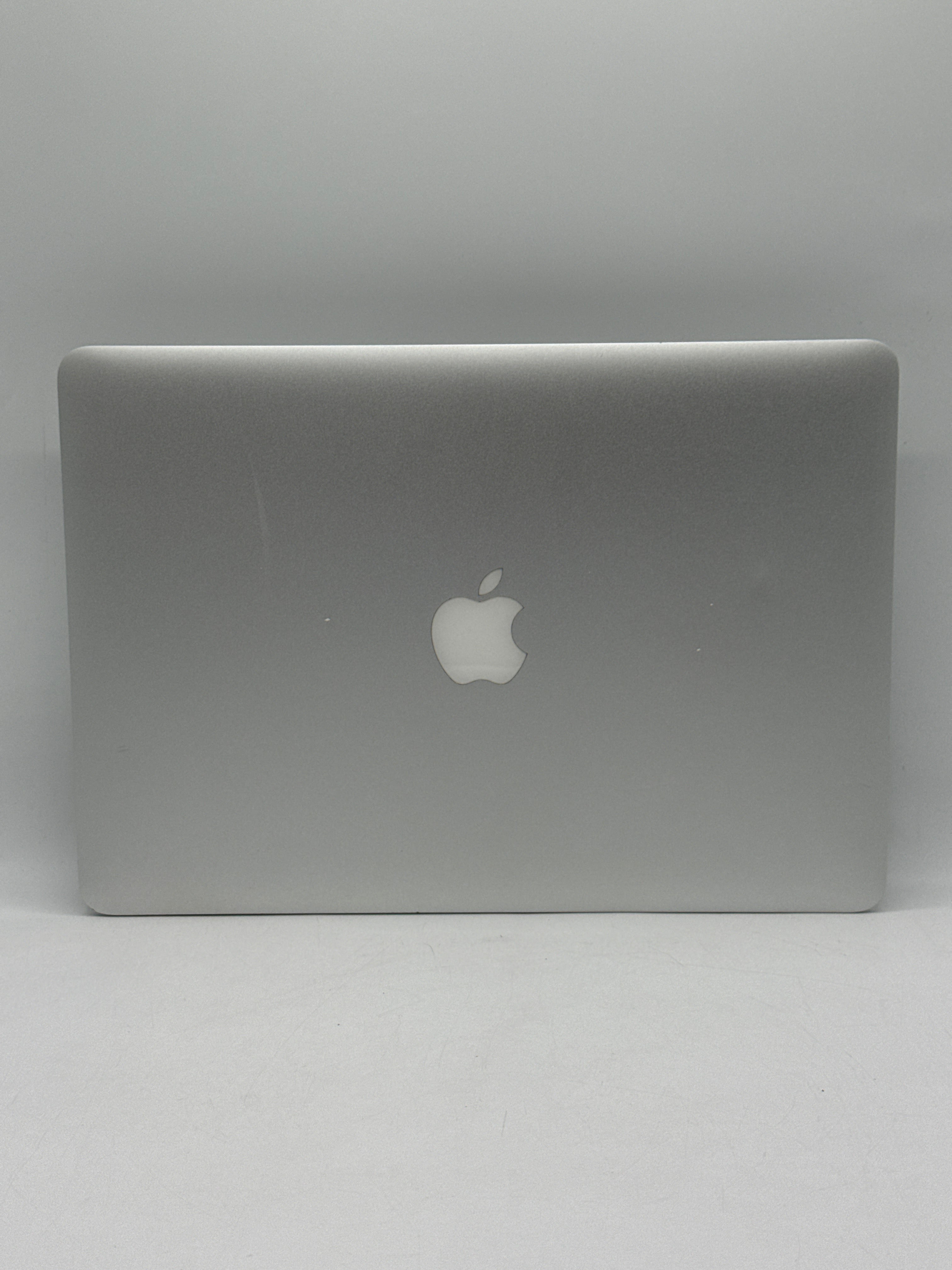 Apple MacBook Air 13.3" A1466 2017 i5 1.3 GHz 4GB RAM 128GB SSD