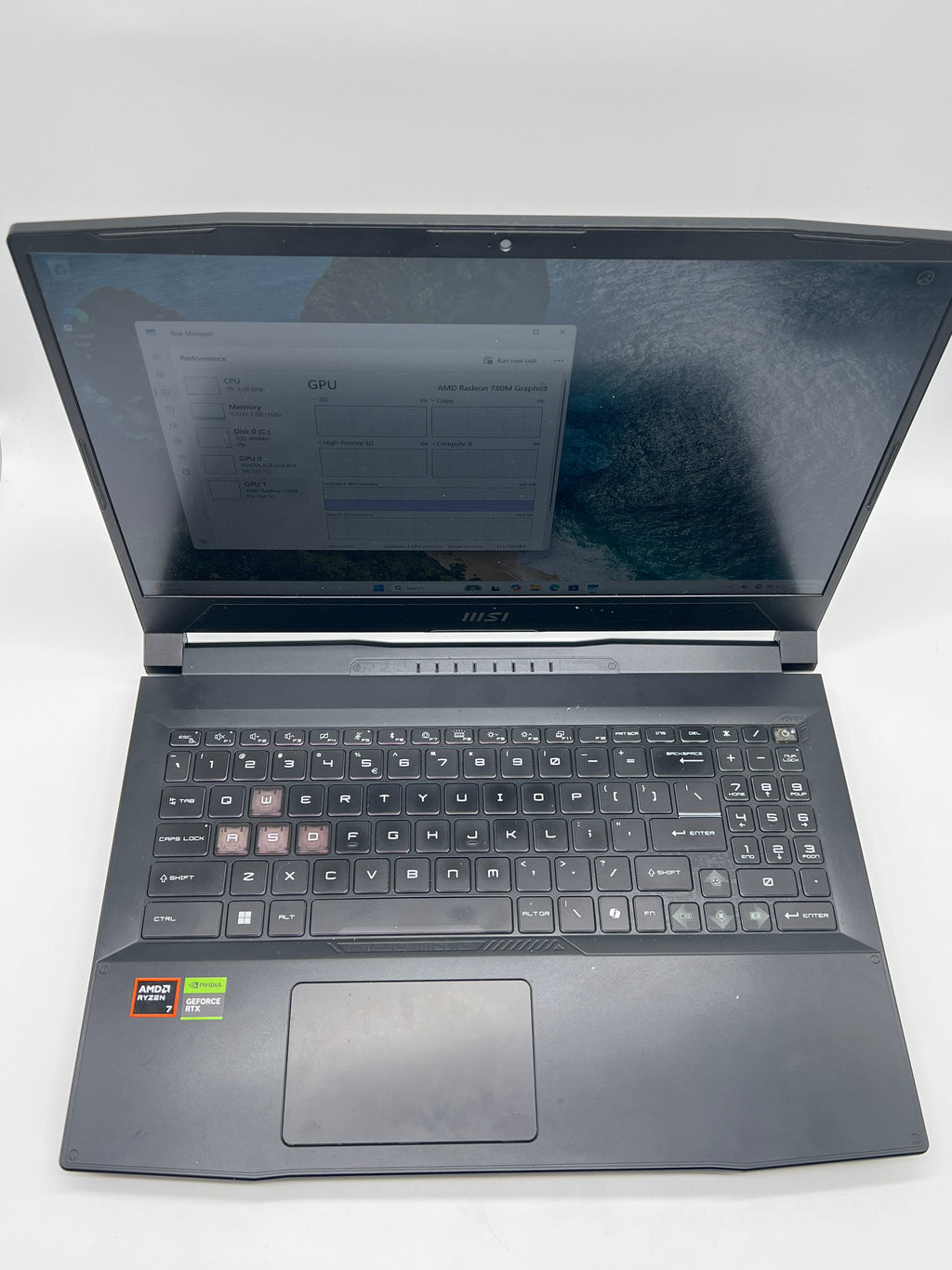 MSI Katana A15 AI Ryzen 7 8845HS 32GB RAM 1TB SSD RTX 4060 - Used