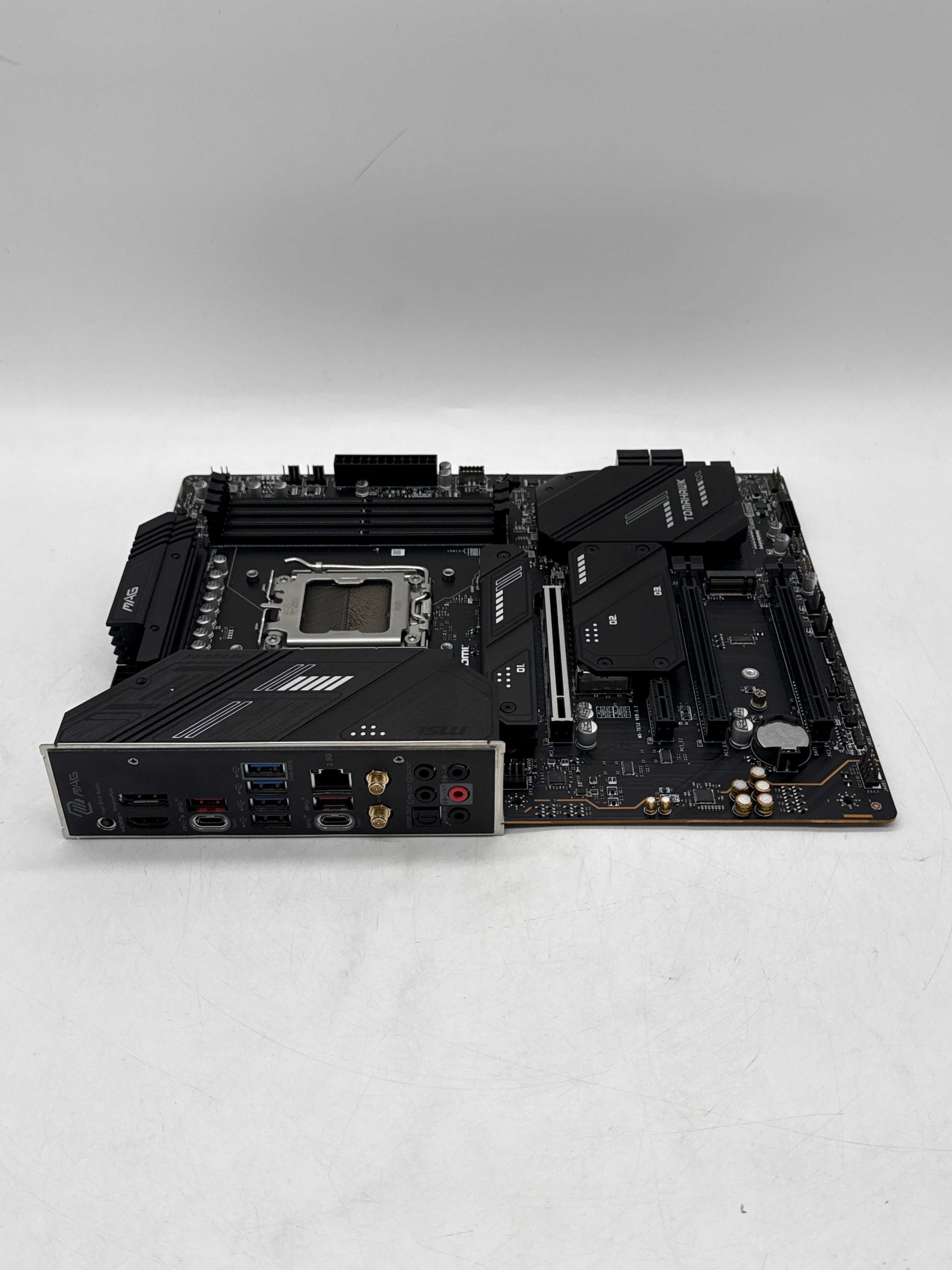 MSI MAG X670E TOMAHAWK WIFI ATX Motherboard Socket AM5 DDR5