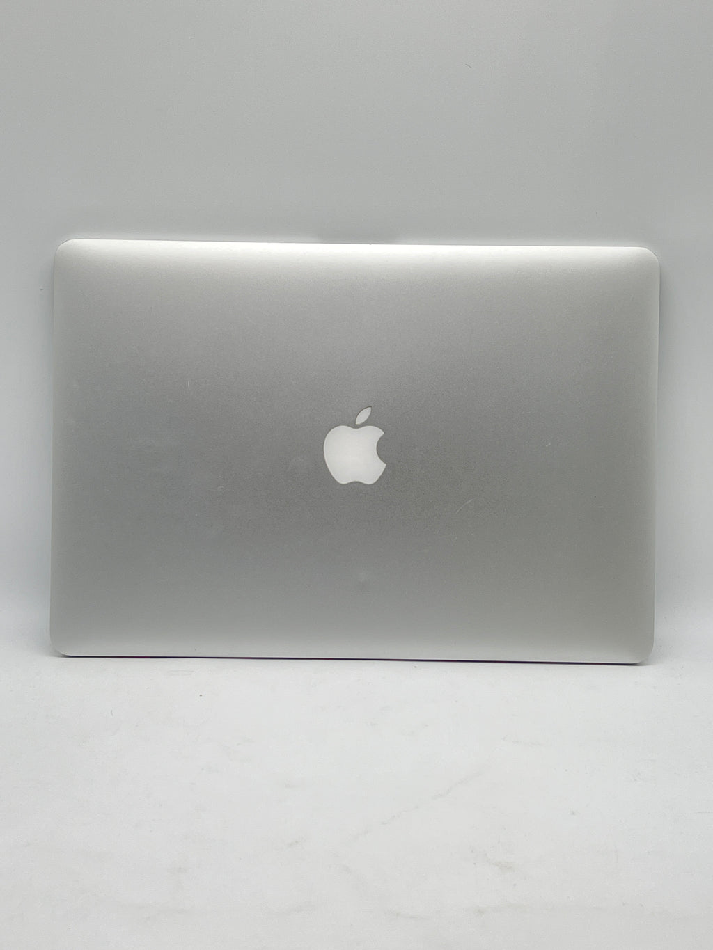 Apple MacBook Pro 15 A1398 2014 Intel i7 16GB RAM 256GB SSD Silver - Used