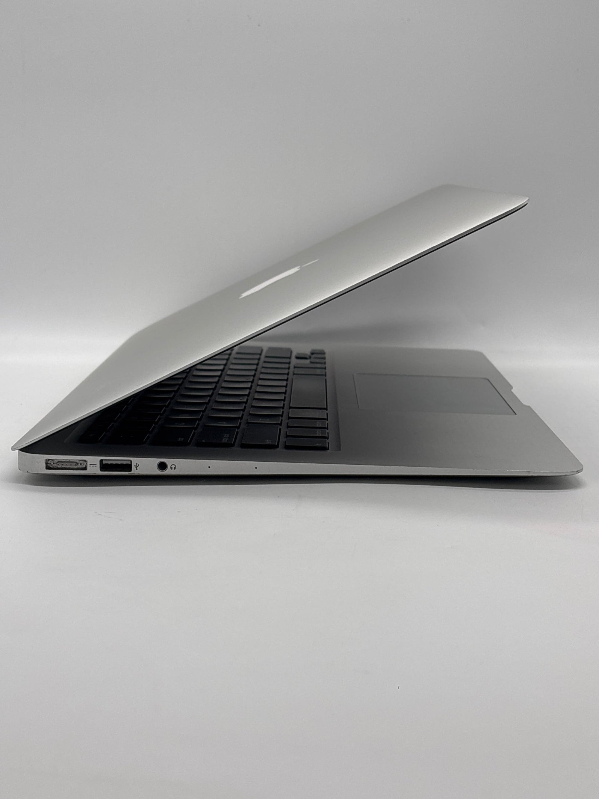 Apple MacBook Air 13.3" A1466 2017 i5 1.8 GHz 8GB RAM 128GB SSD