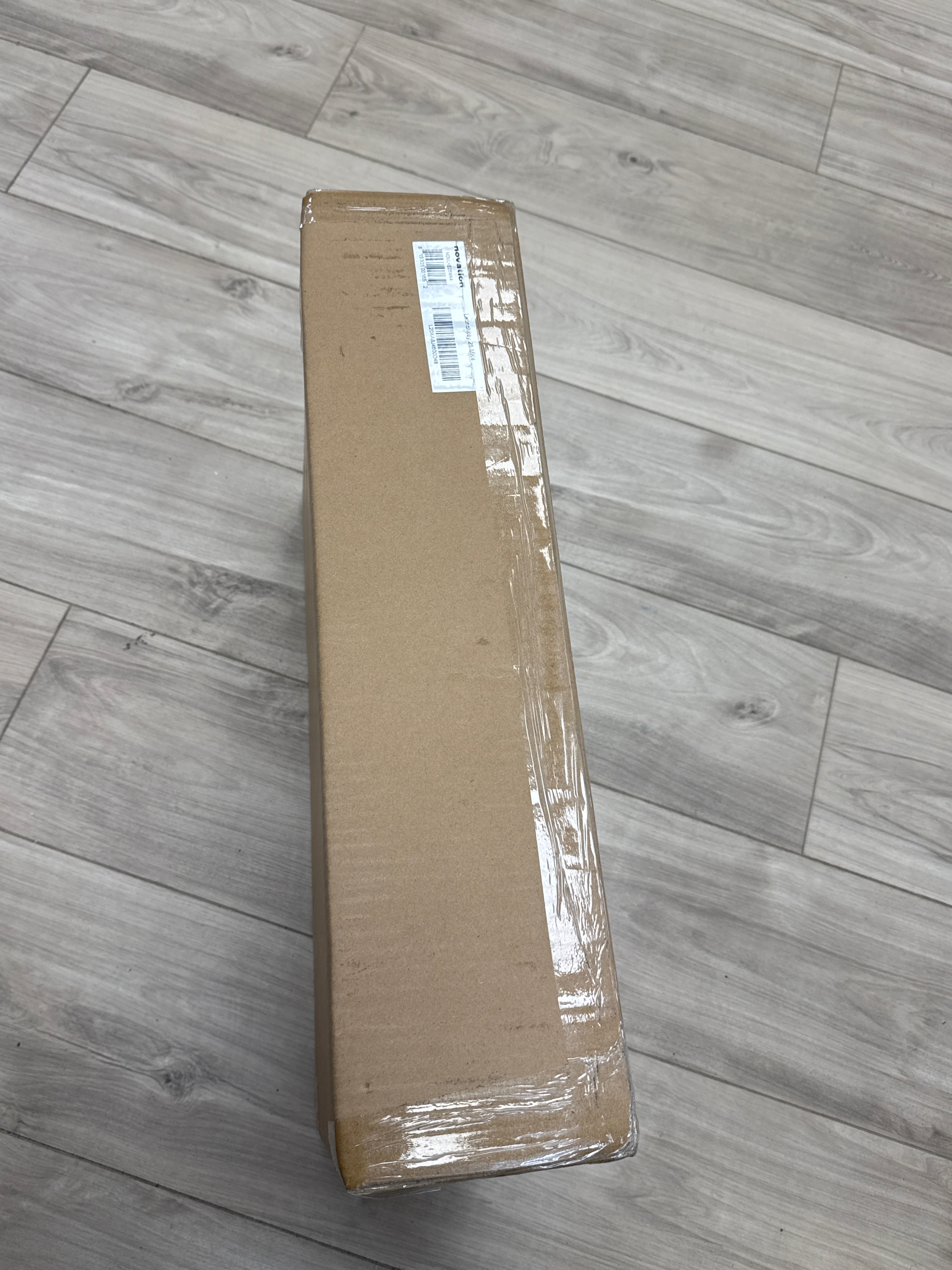 Novation Launchkey 25 MK4 Keyboard Controller Black New In Box