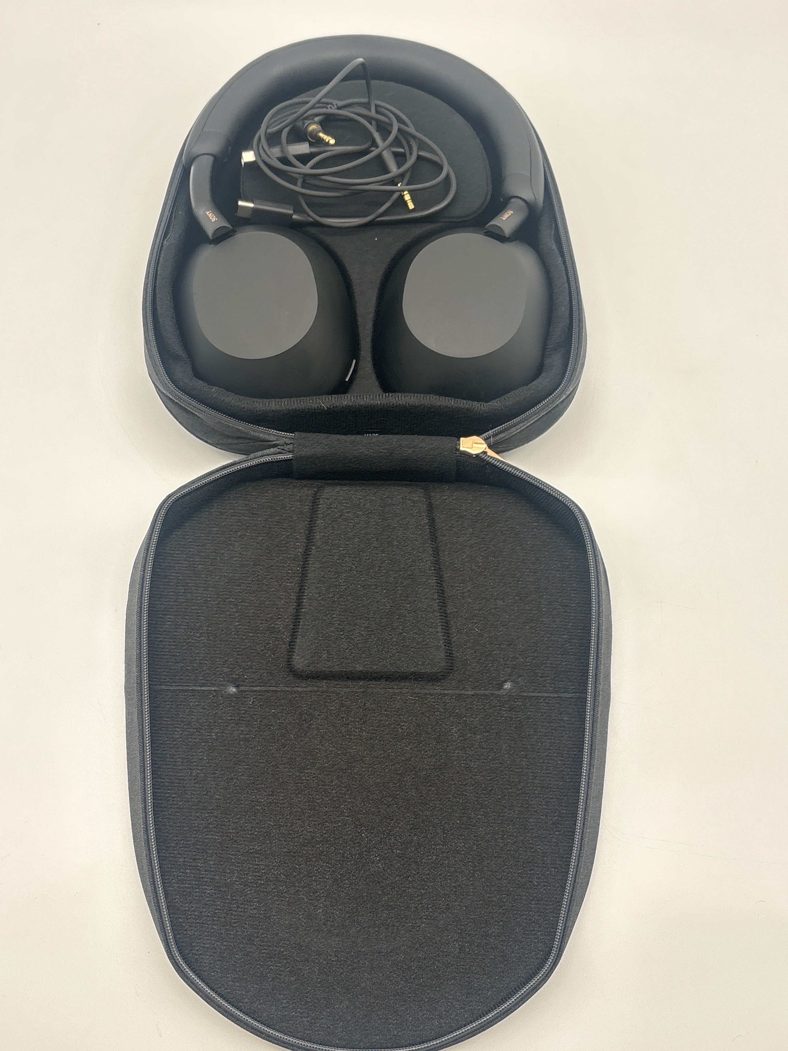Sony WH-1000XM5 Wireless Bluetooth Headphones Black