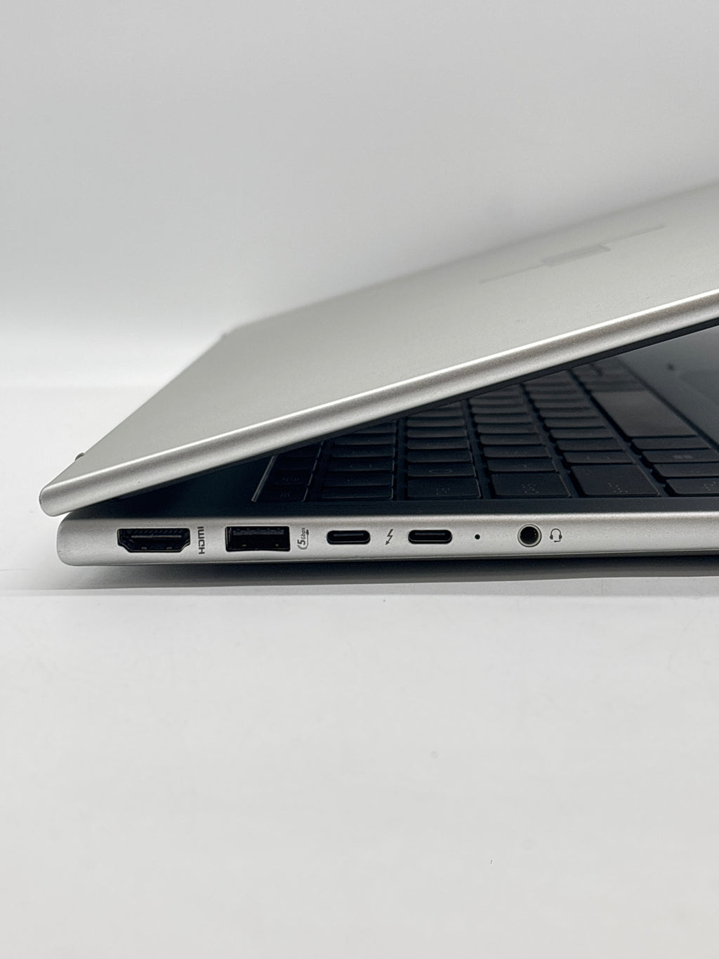 HP EliteBook 660 G11 Ultra 7 155U 16GB RAM 512GB SSD - Absolute On