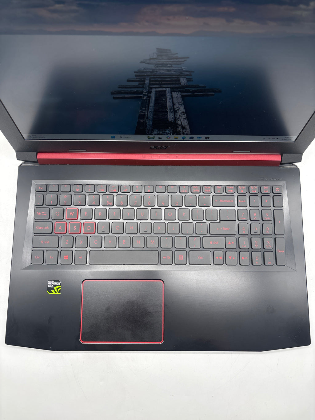 Acer Nitro 5 N17C1 15.6" i5-8300H 8GB RAM 1TB HDD GTX 1050