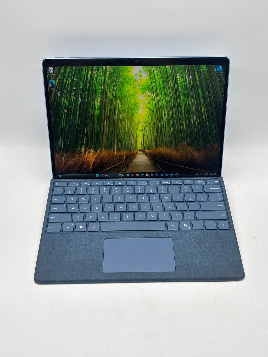 Microsoft Surface Pro 11 2076 Snapdragon X 10-Core 16GB RAM 512GB SSD