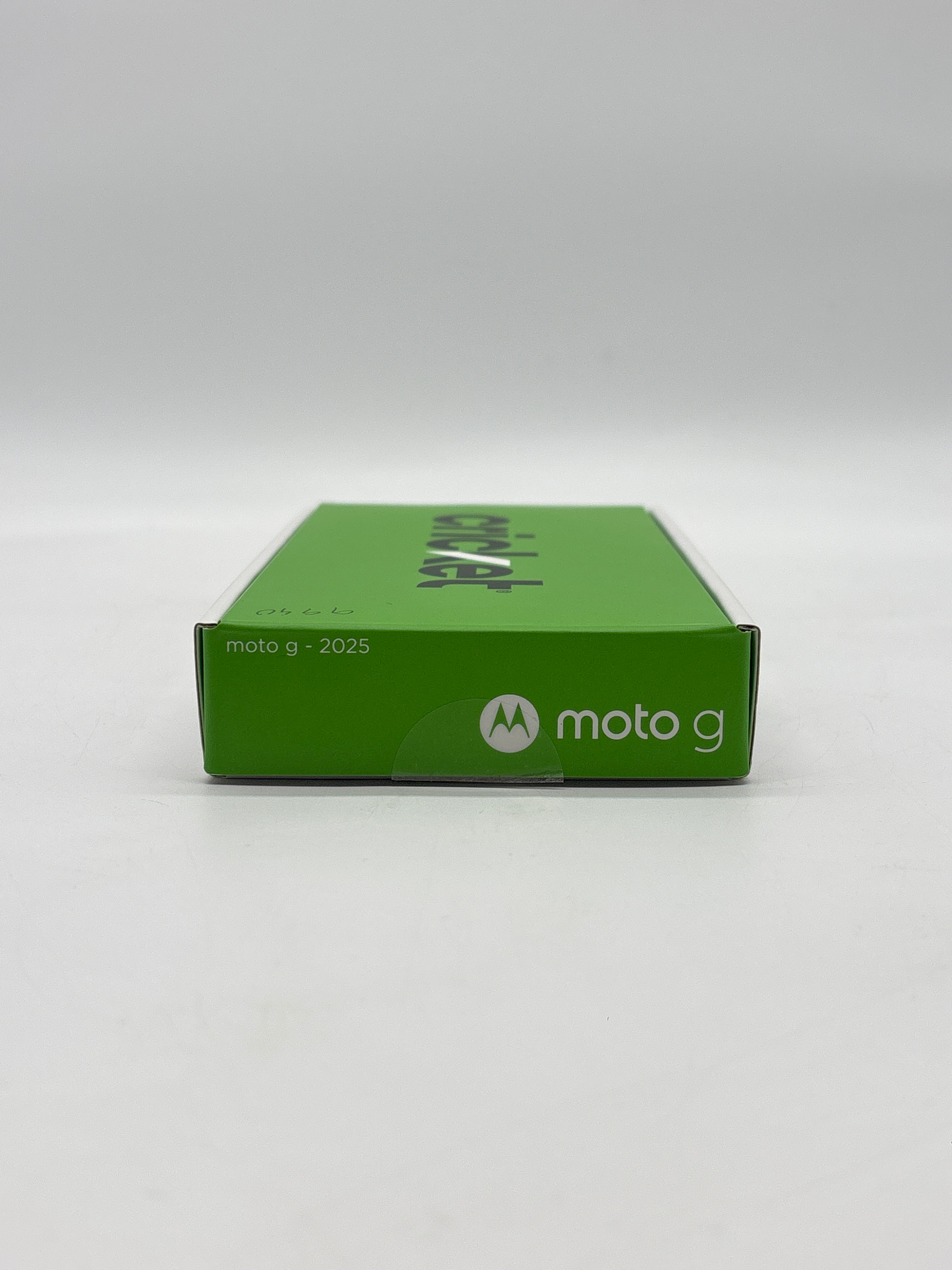 Motorola Moto G 5G 2025 128GB Forest Gray Cricket - New Open Box