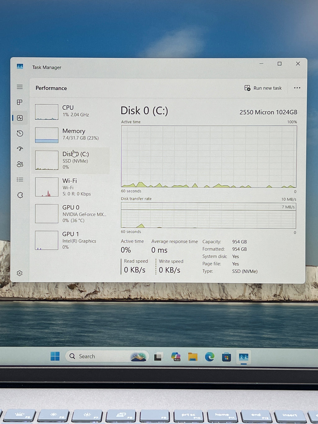 Dell Inspiron 16 Intel Core 7 32GB RAM 1TB SSD Geforce MX570A