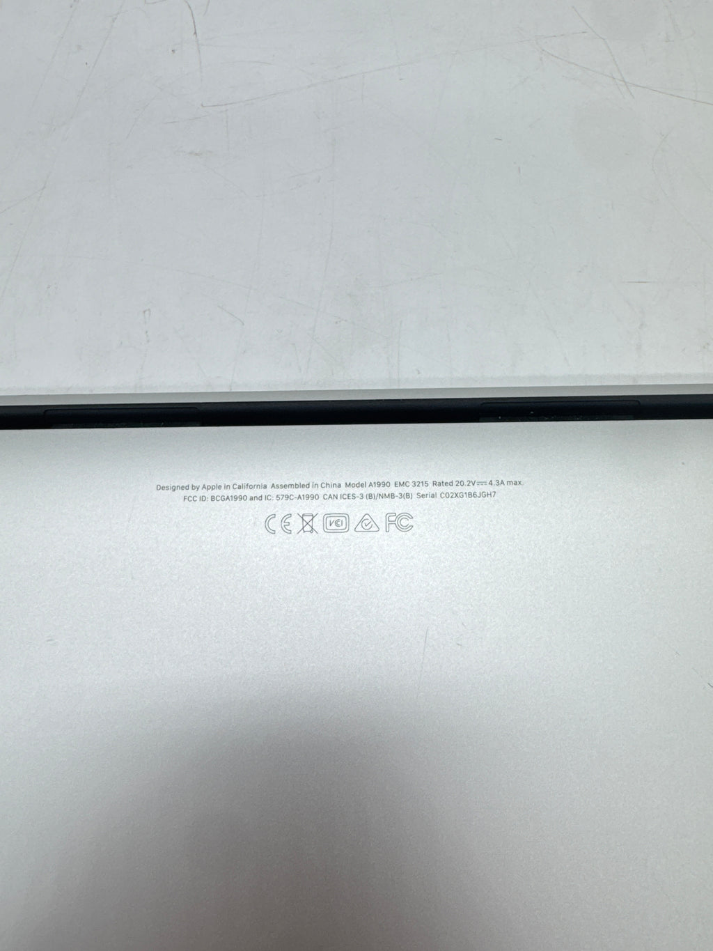 Apple MacBook Pro 15" A1990 i7 16B RAM 512GB SSD - Used