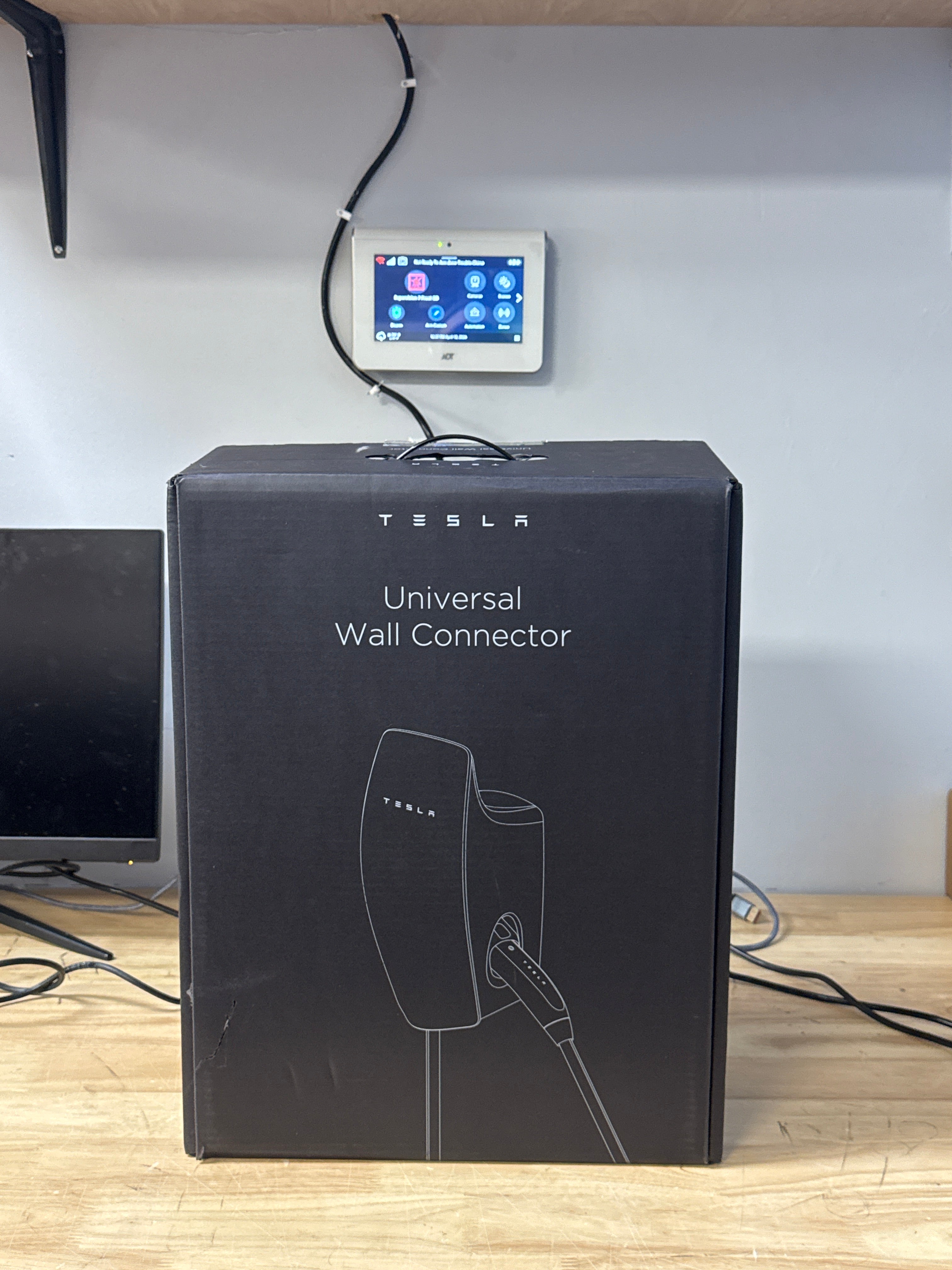 Tesla Wall Connector Gen 3 18ft Charging Cable - Used With Box