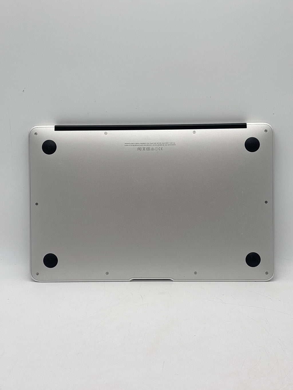 Apple MacBook Air A1465 i5 4GB RAM 128GB SSD - For Parts (Firmware Locked)