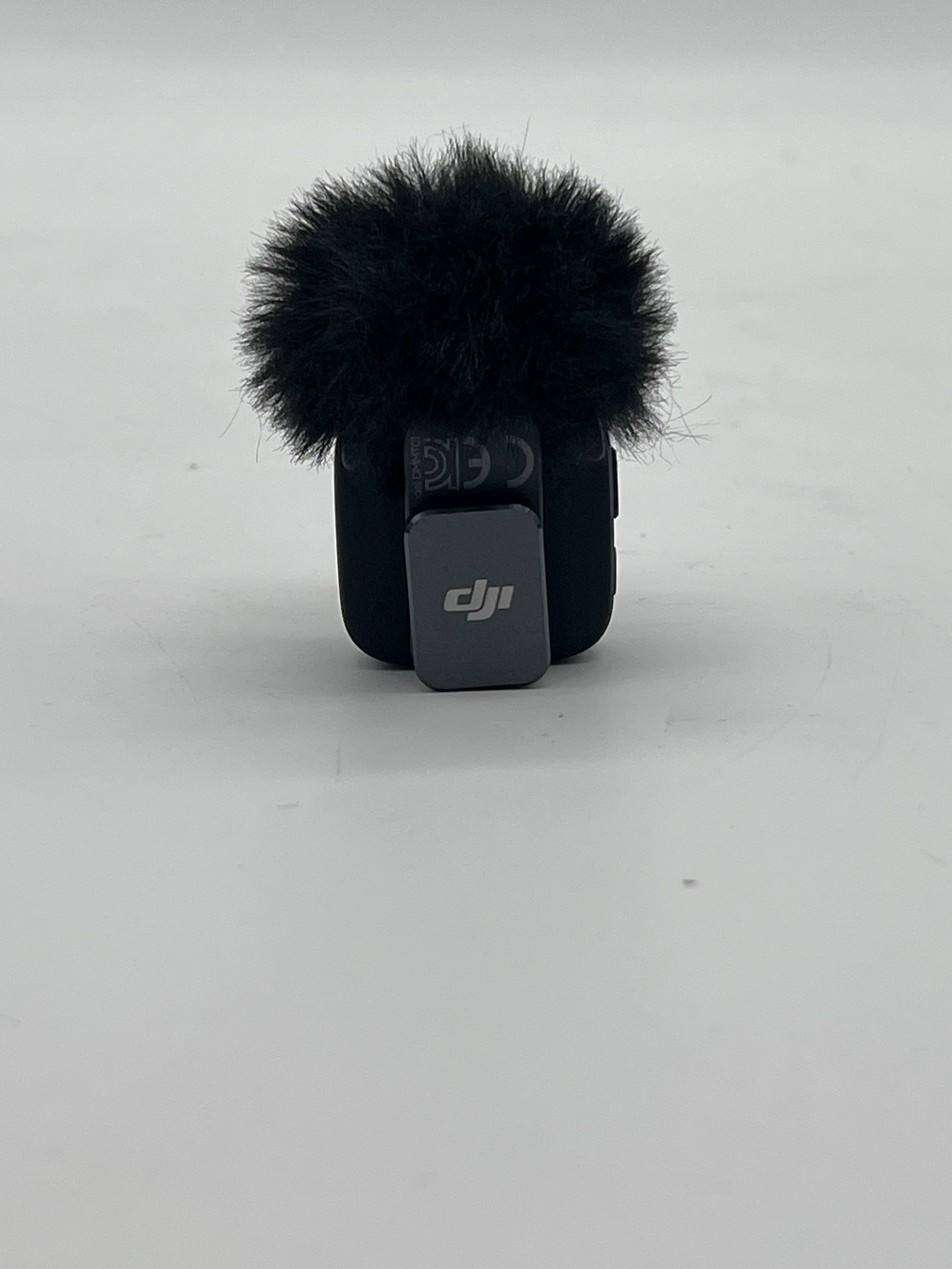 DJI Mic Mini Gray Style 2 TX 1 RX - Used With Charging Case