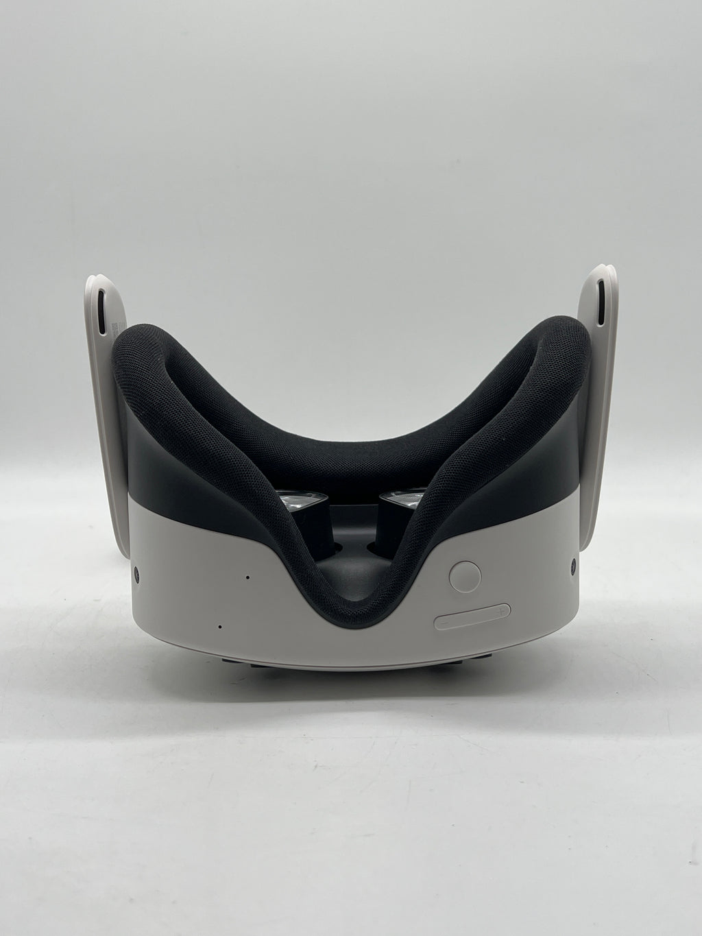 Meta Quest 3s 128GB Standalone VR Headset White - Remotely Managed