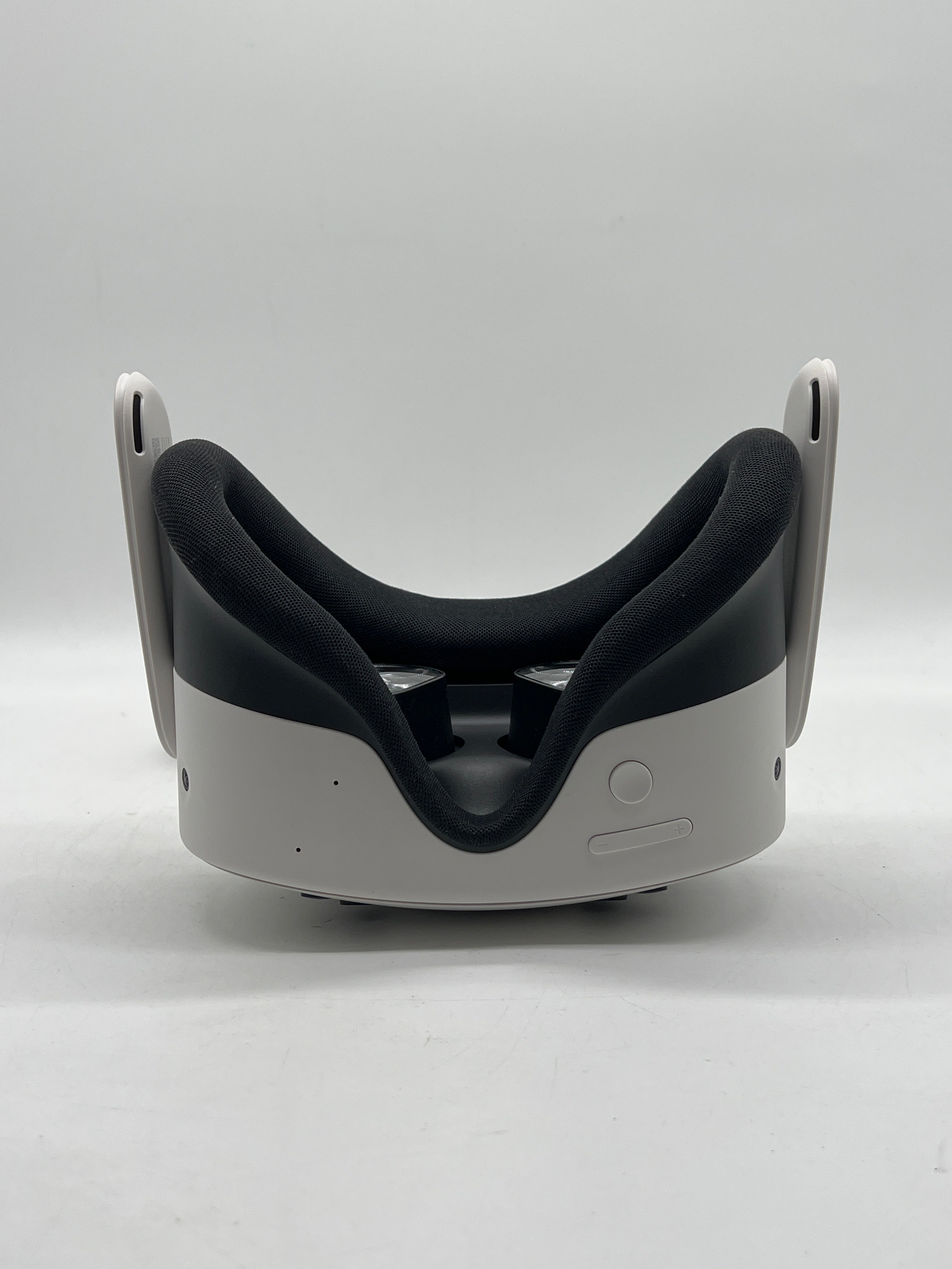 Meta Quest 3s 128GB Standalone VR Headset White - Remotely Managed
