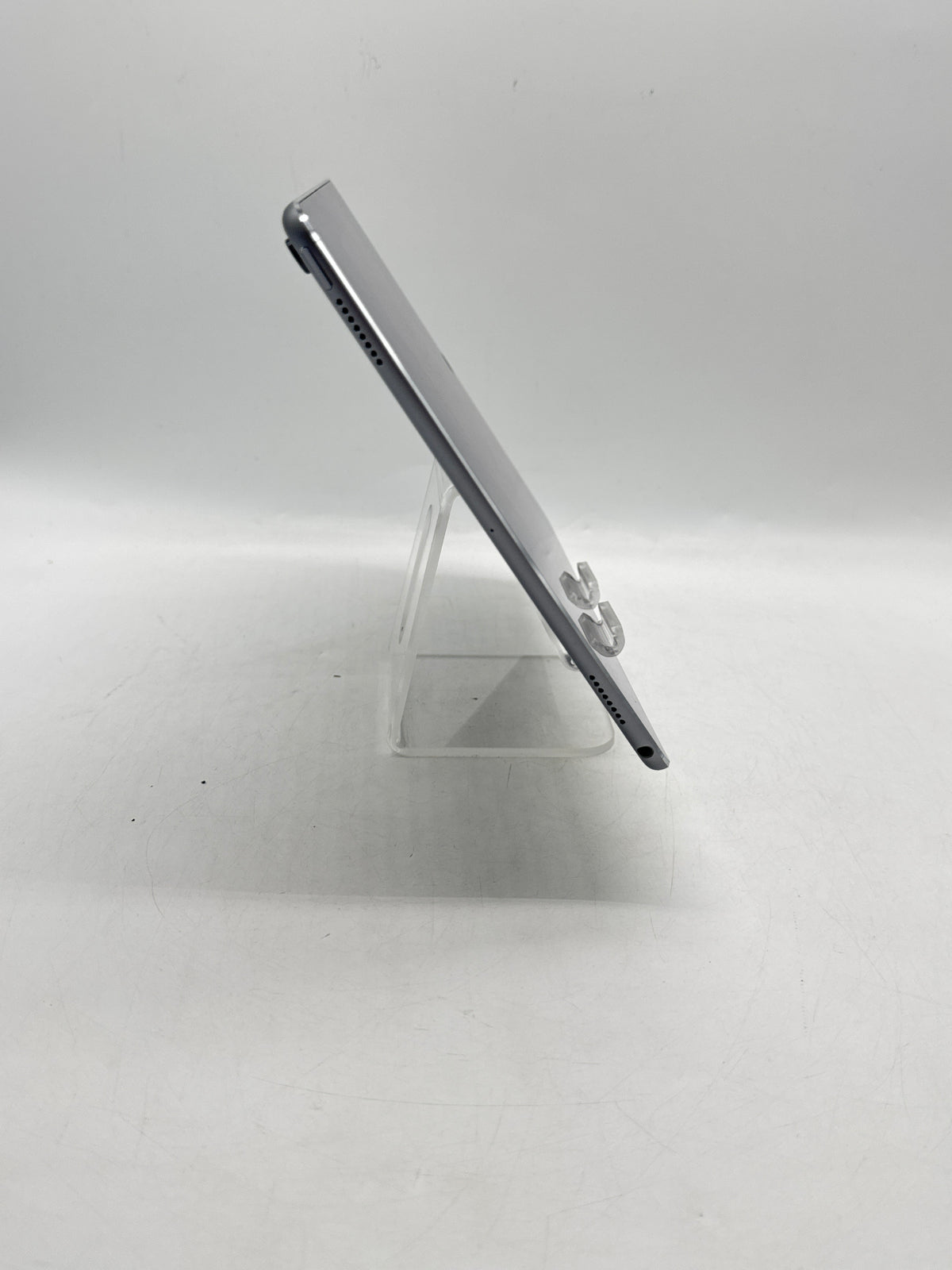 Apple iPad Pro 10.5" 256GB Wi-Fi Gray - Remotely Managed