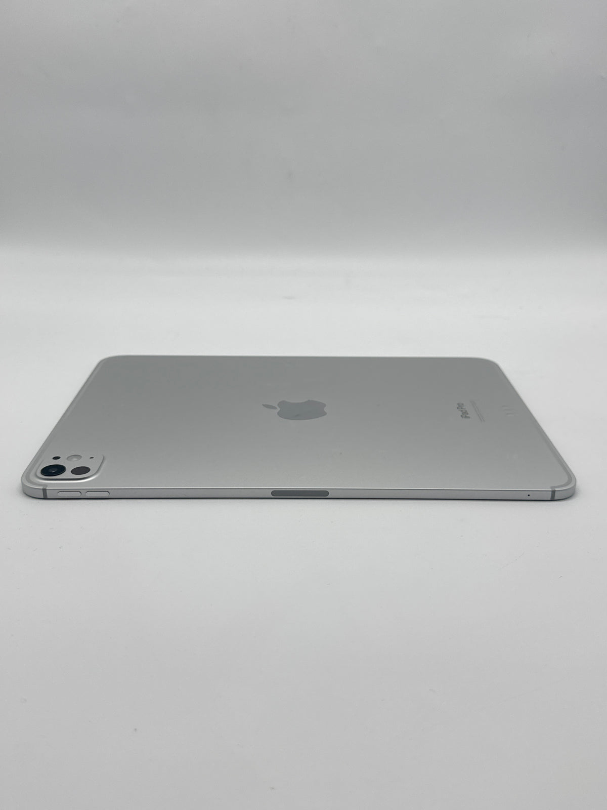 Apple iPad Pro 11" M4 1TB Wi-Fi + Cellular Silver - Used