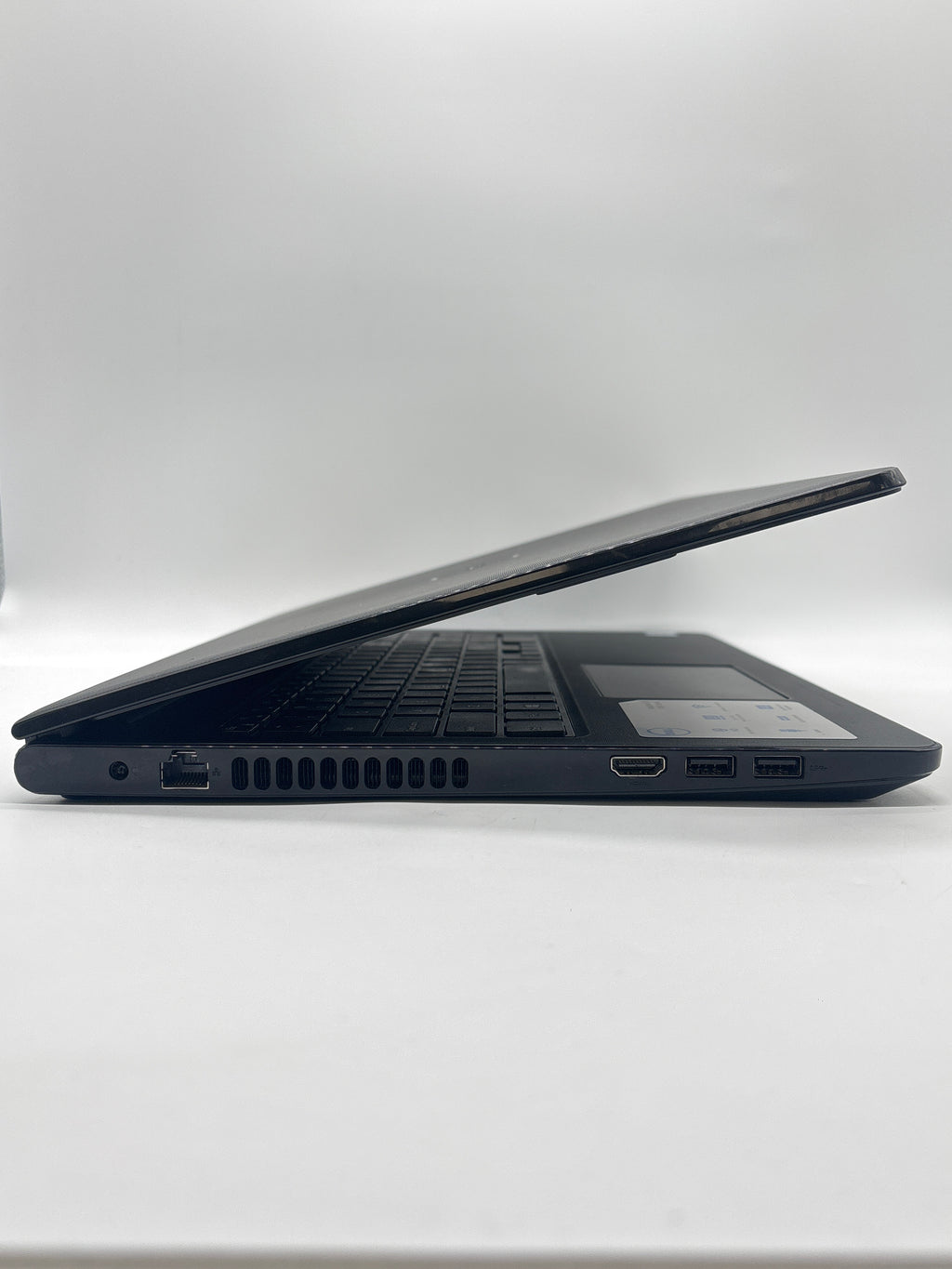 Dell Inspiron 15 3567 i3-7100U 6GB RAM 1TB HDD - For Parts (No Battery)