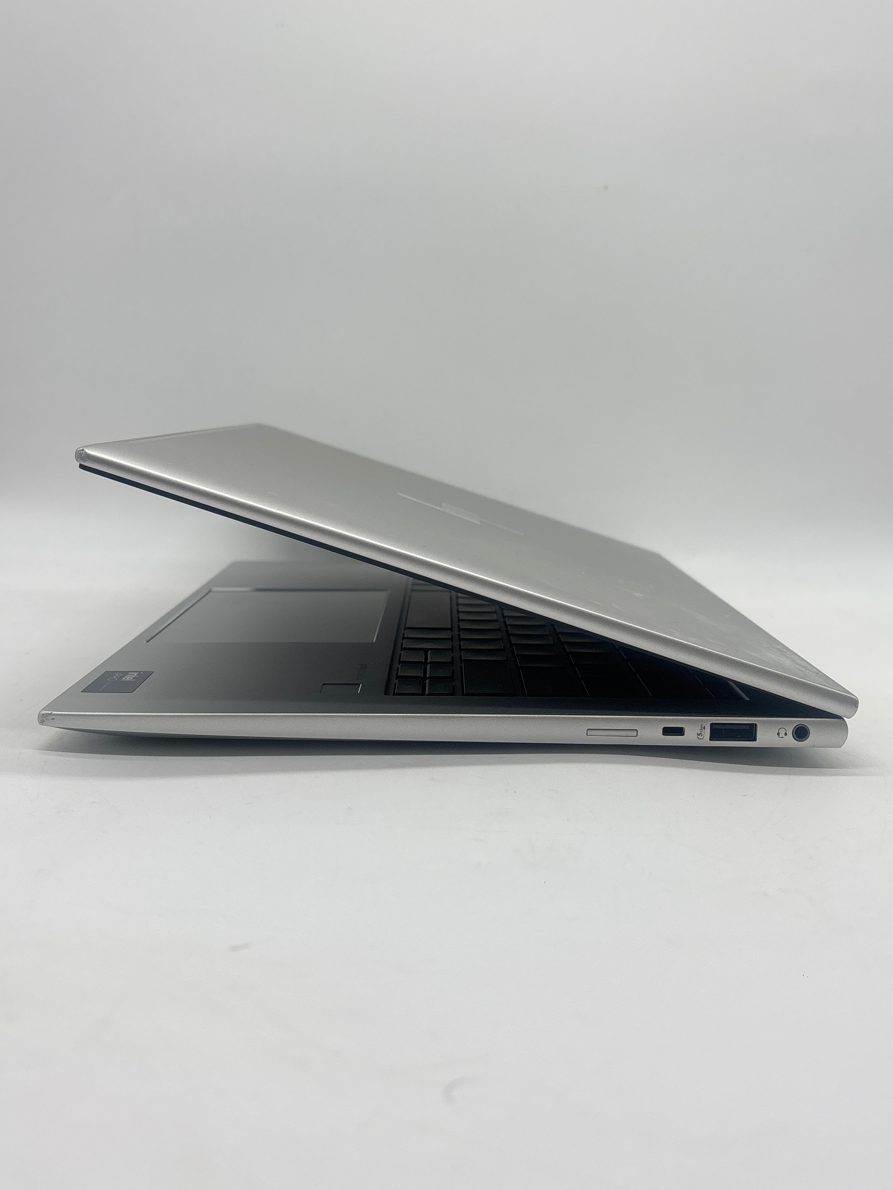 HP EliteBook 840 G11 Ultra 7 165U 16GB RAM 256GB SSD - Bios Locked/Remotely Managed
