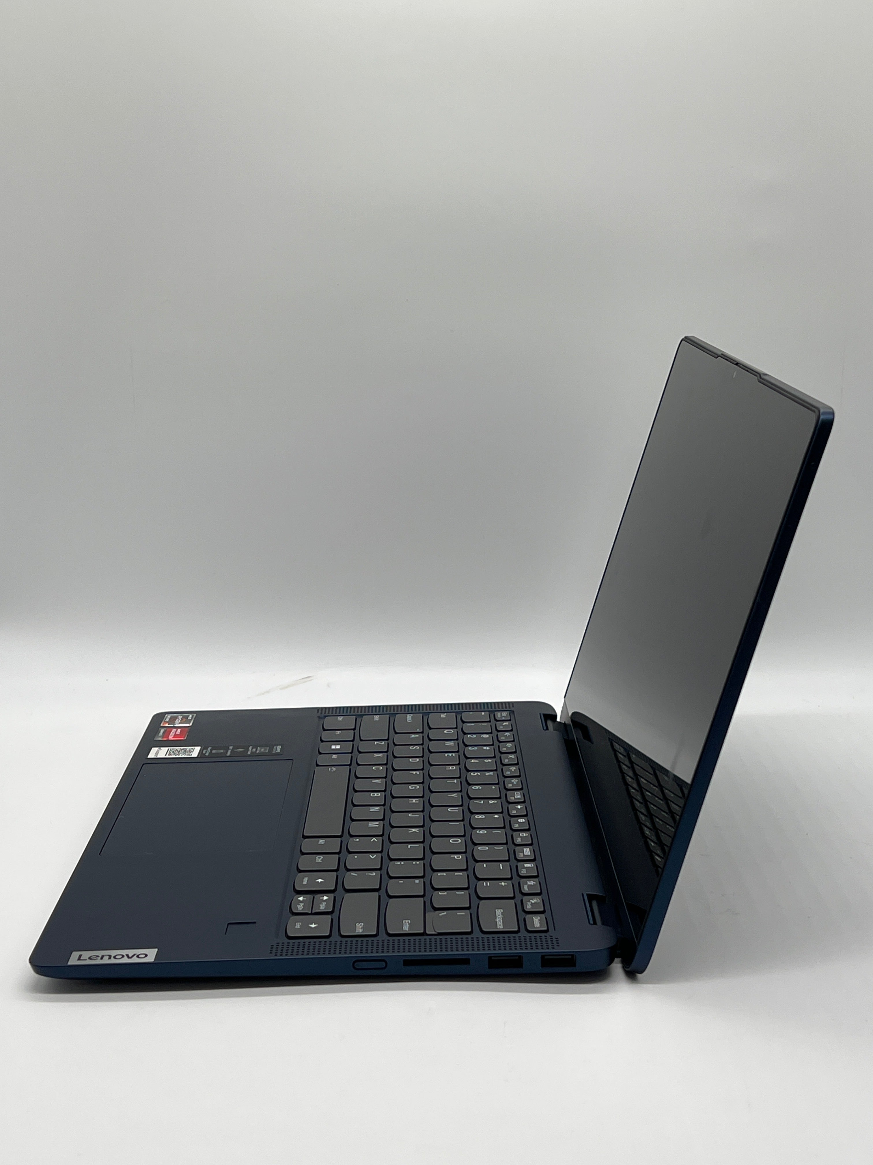 Lenovo Ideapad Flex 5 14 AMD Ryzen 7 7730U 16GB 512GB Abyss Blue Laptop
