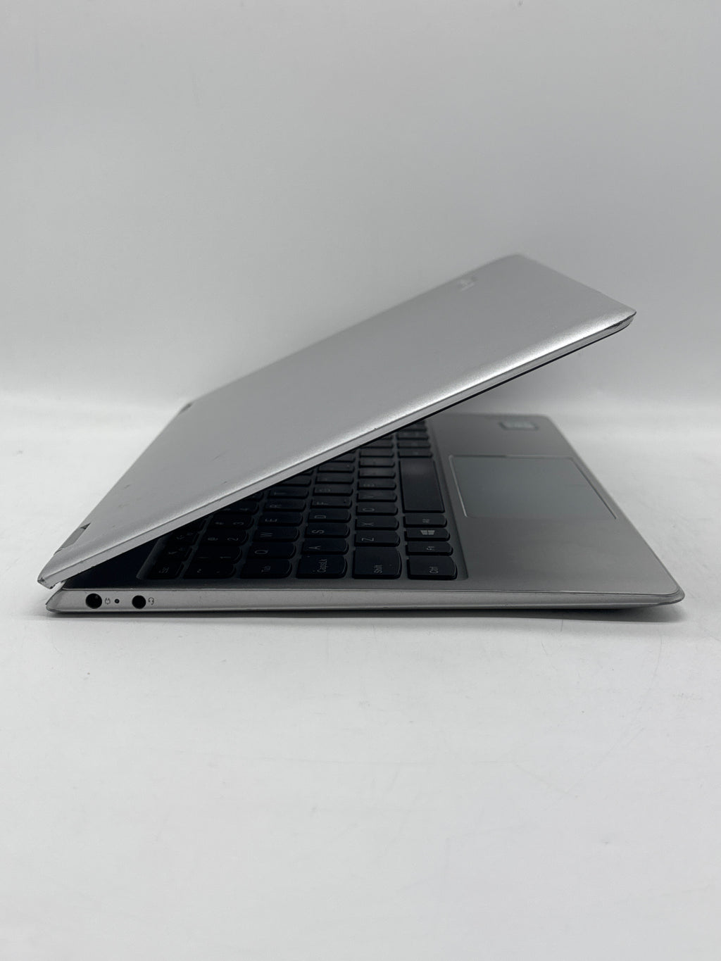 Lenovo Yoga 80V6 14" Intel i5-7Y54 8GB RAM 128GB SSD Silver - Used