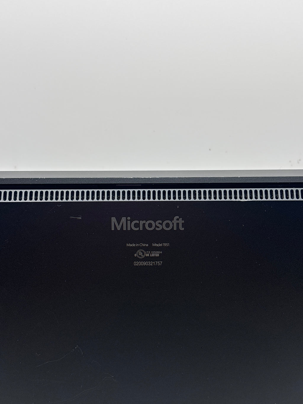Microsoft Surface Laptop 4 1951 i7-1185G7 16GB RAM 256GB SSD - Remotely Managed