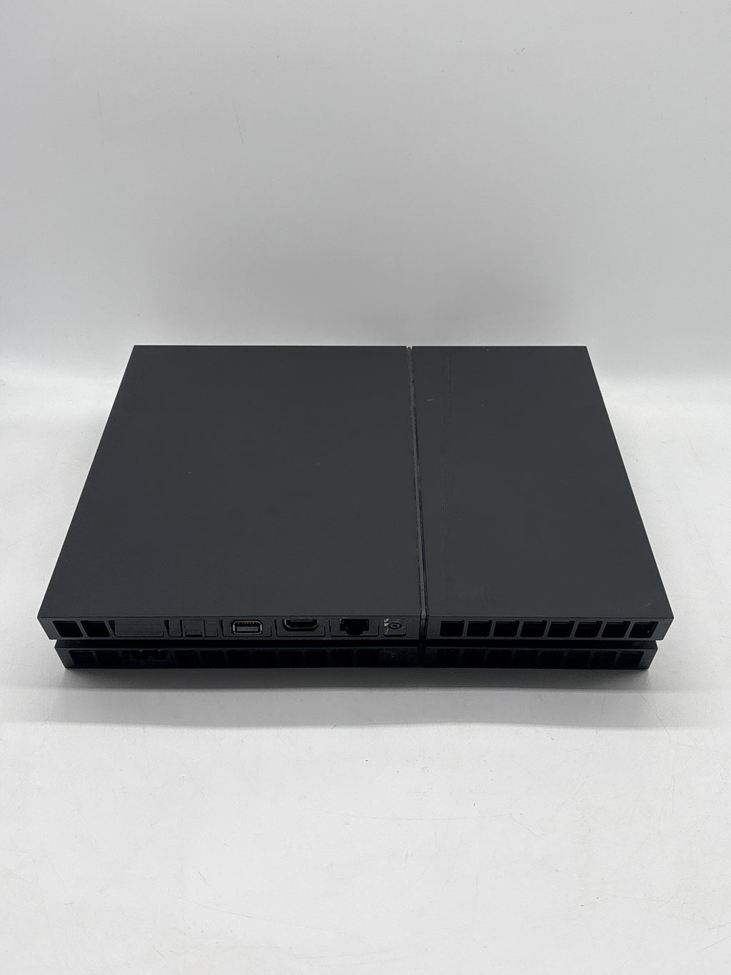 Sony PlayStation 4 (CUH-1215A) 500GB Console W Power/HDMI Cables - Used